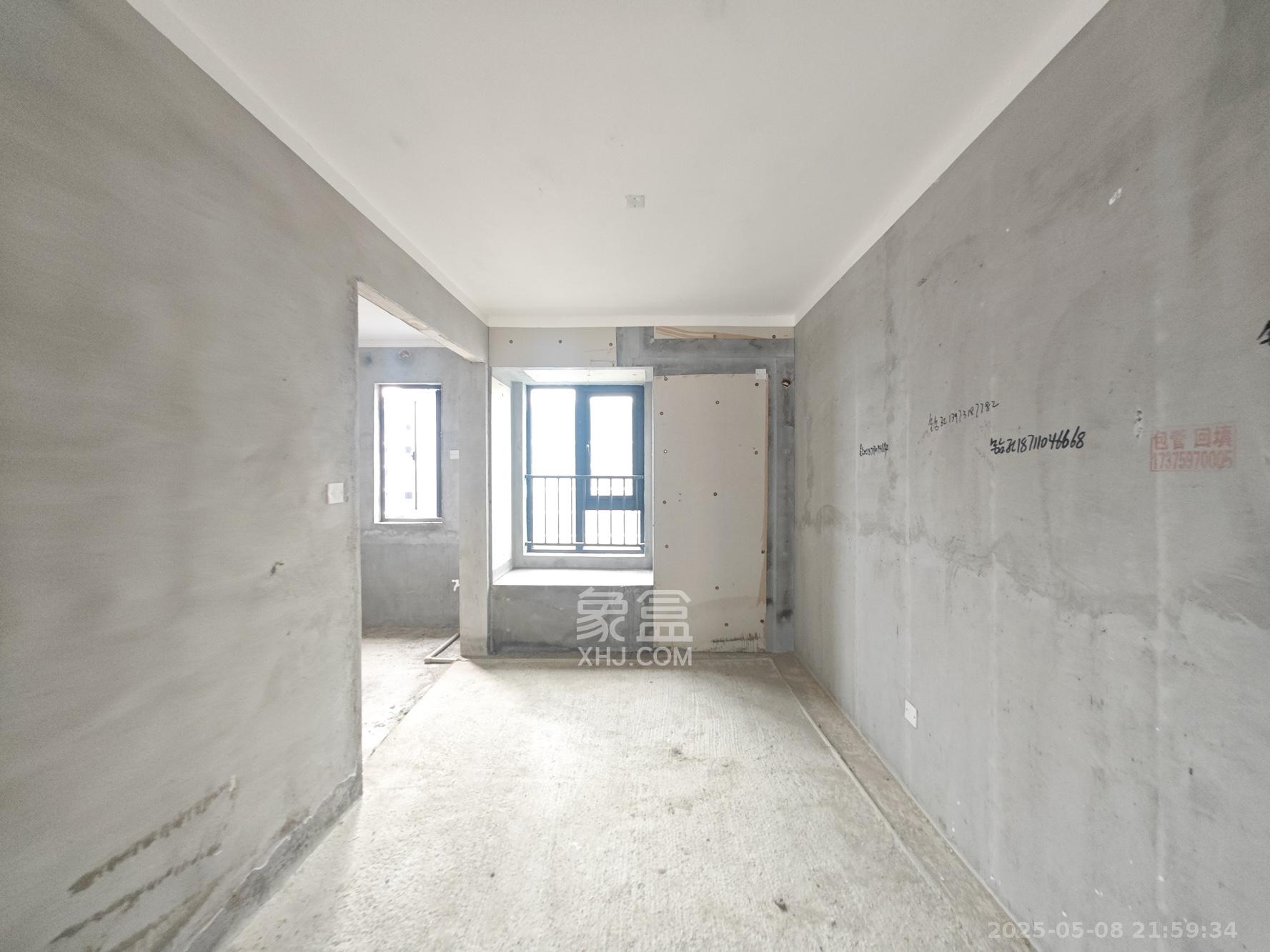 融创会展上东区  4室2厅2卫    133.0万 融创会展上东区  4室2厅2卫    133.0万