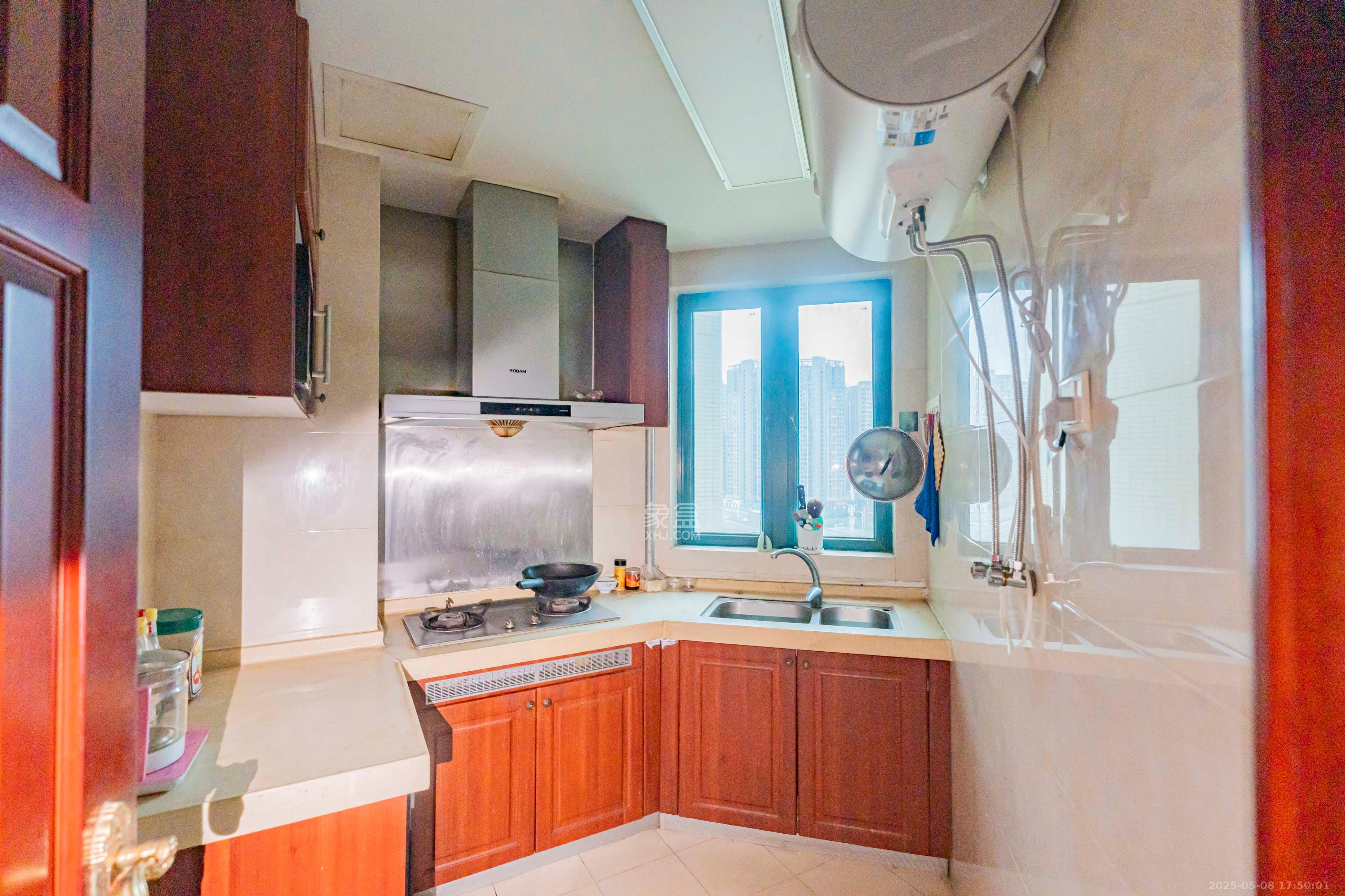 恒大雅苑  2室2厅1卫    65.0万厨房