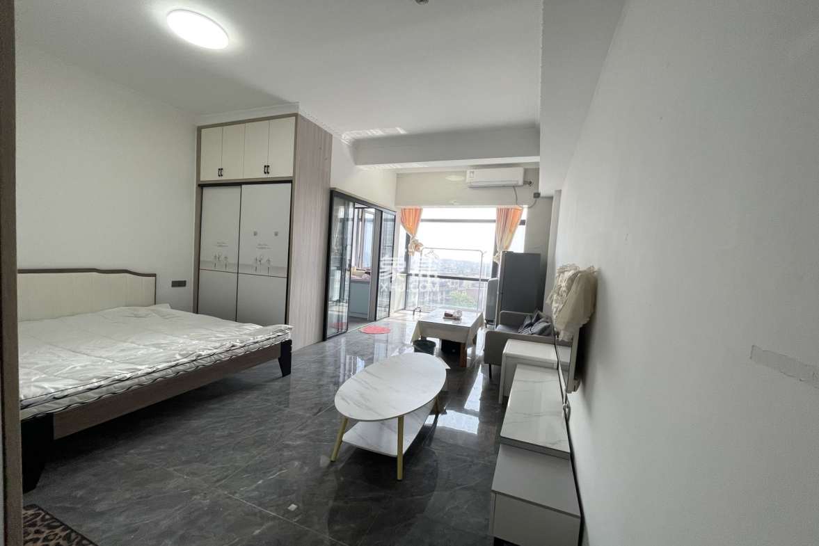 保利香槟国际  1室1厅1卫    1200.0元/月 保利香槟国际  1室1厅1卫    1200.0元/月室内图