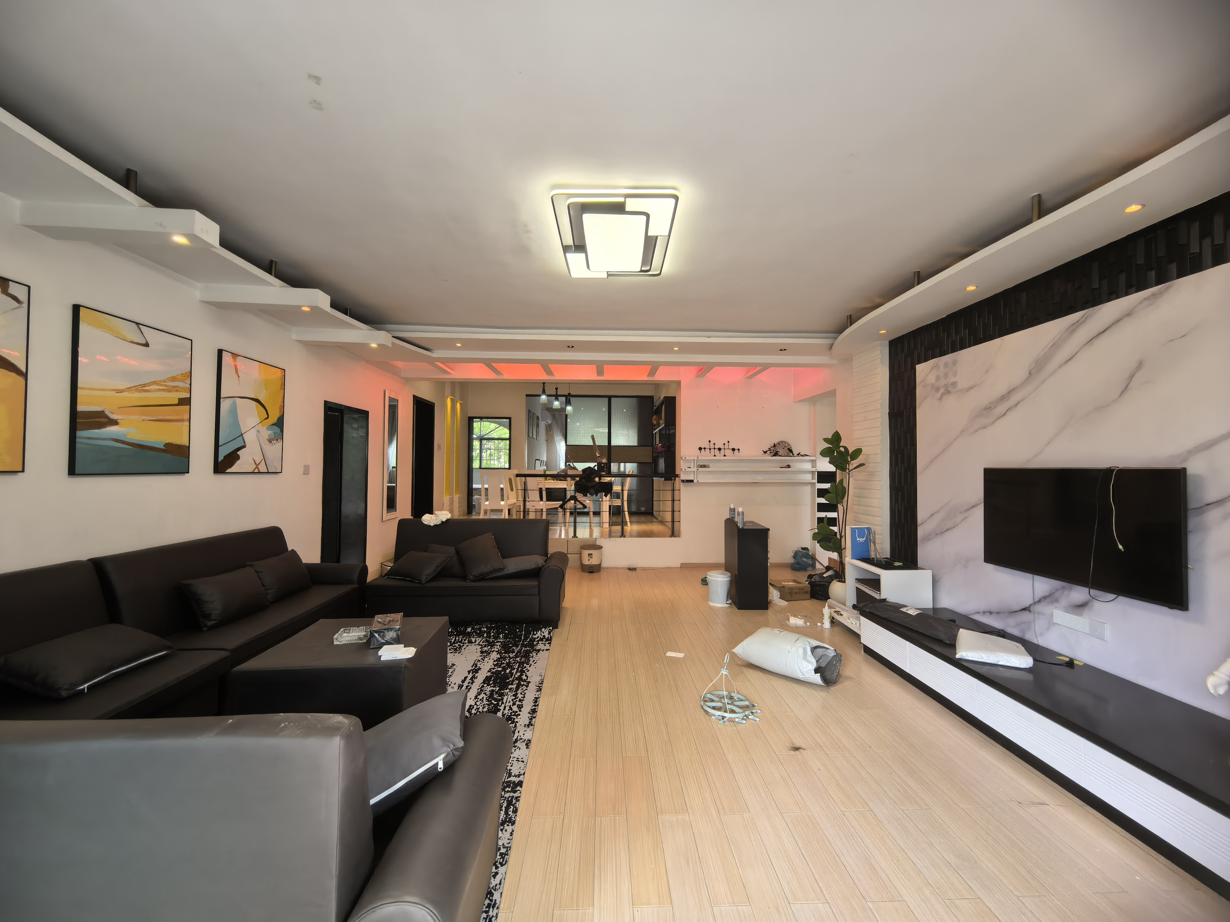 联通家苑  4室2厅2卫    3000.0元/月 联通家苑  4室2厅2卫    3000.0元/月室内图