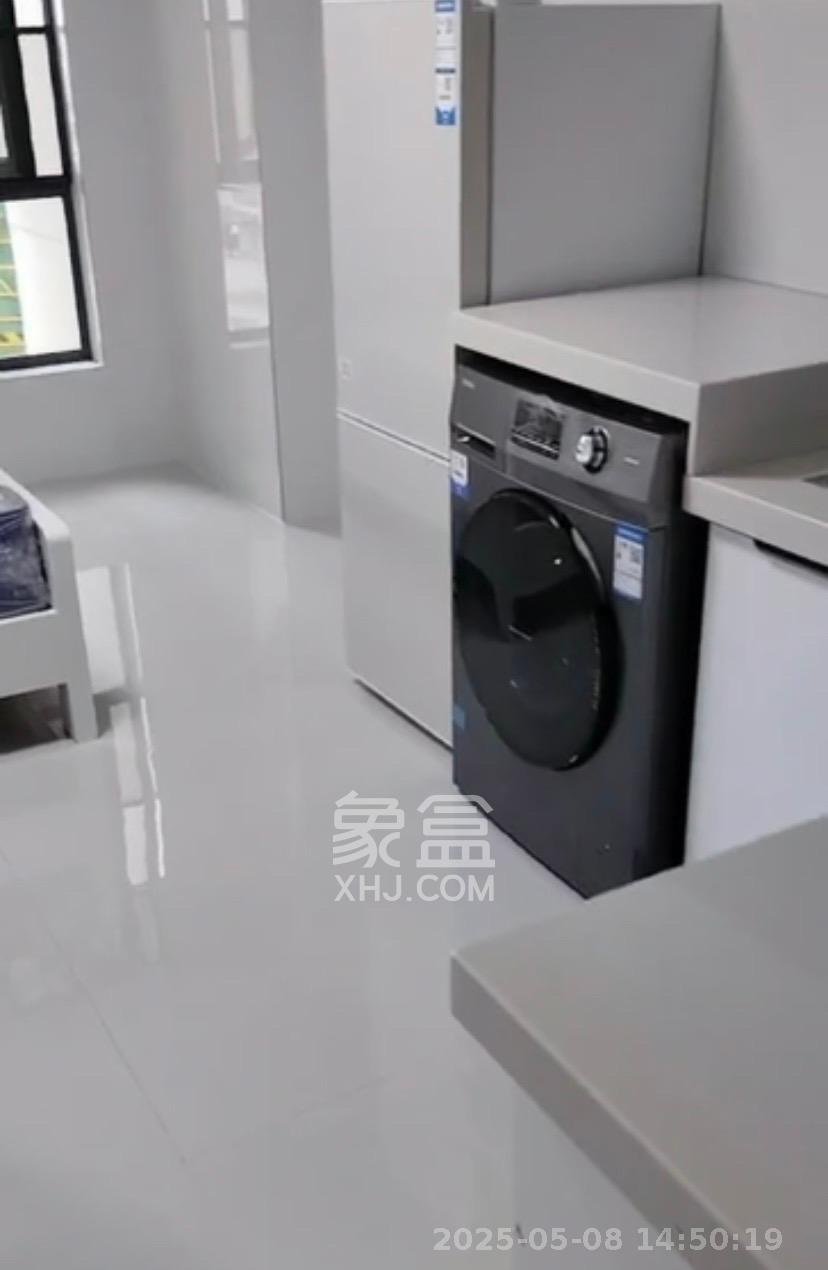 力高凤凰新天  1室0厅0卫    1400.0元/月室内图