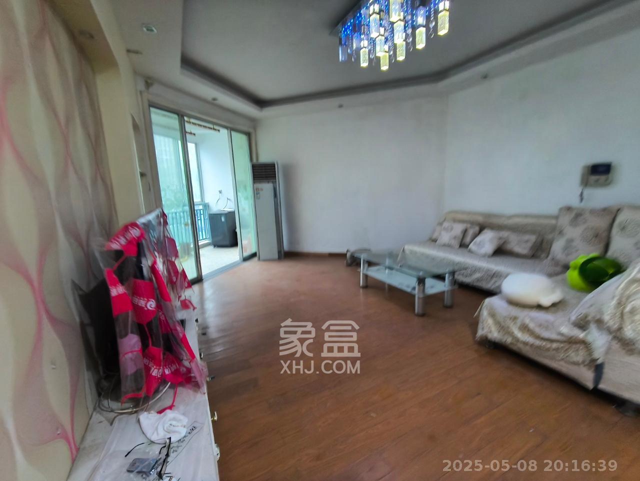 顺天黄金海岸  3室2厅2卫   2700.00元/月室内图