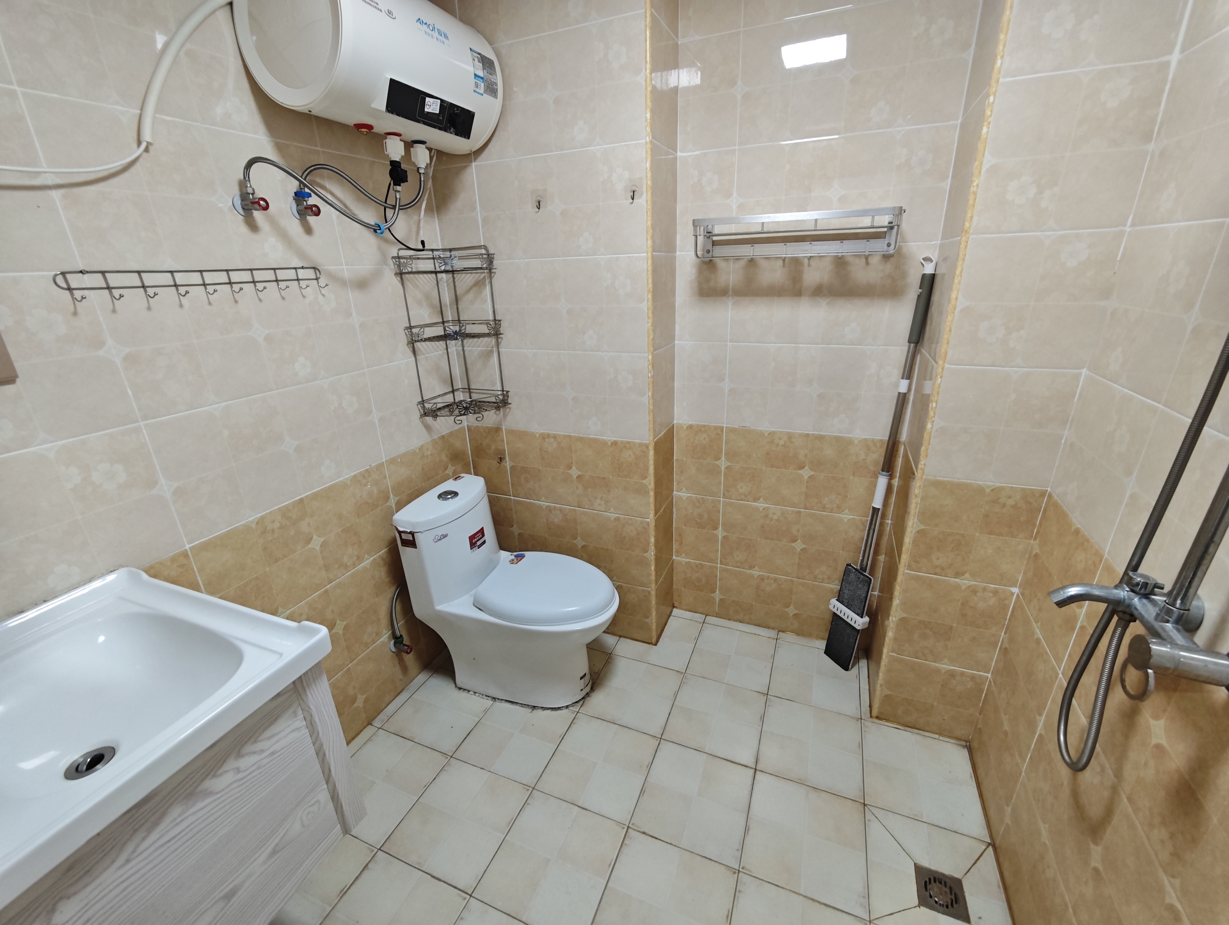 鸿信公寓 1室0厅0卫 1200.0元/月 鸿信公寓 1室0厅0卫 1200.0元/月室内图