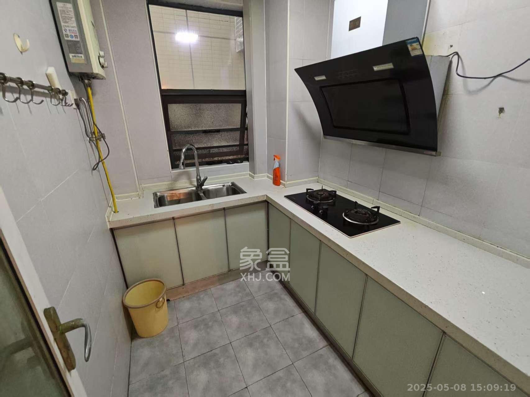 天鸿天府(天鸿中央大院) 3室2厅1卫 3000.0元/月 天鸿天府(天鸿中央大院) 3室2厅1卫 3000.0元/月室内图