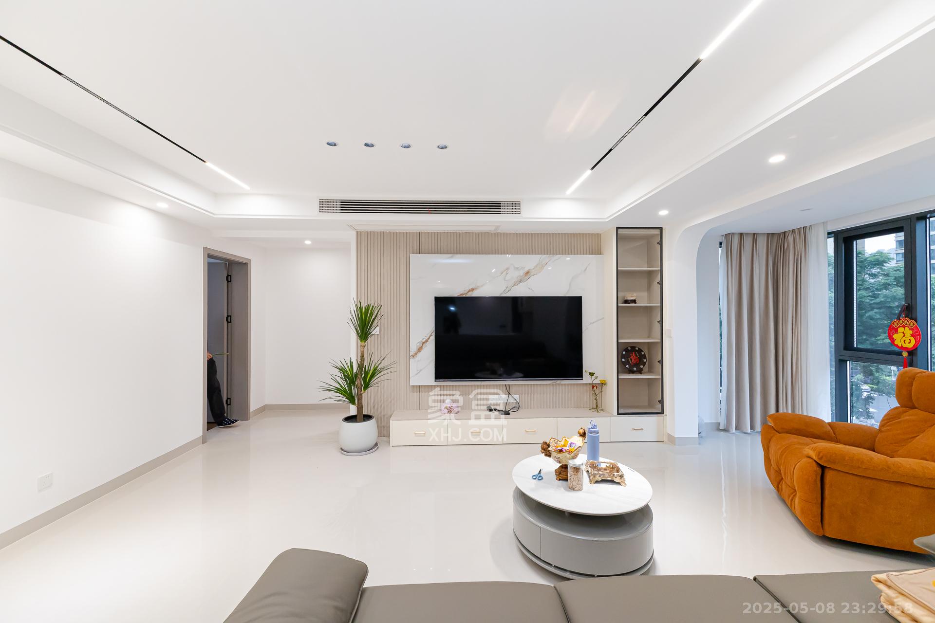 玛丽的花园(金色阳光家园)  3室2厅2卫    125.0万 玛丽的花园(金色阳光家园)  3室2厅2卫    125.0万客厅