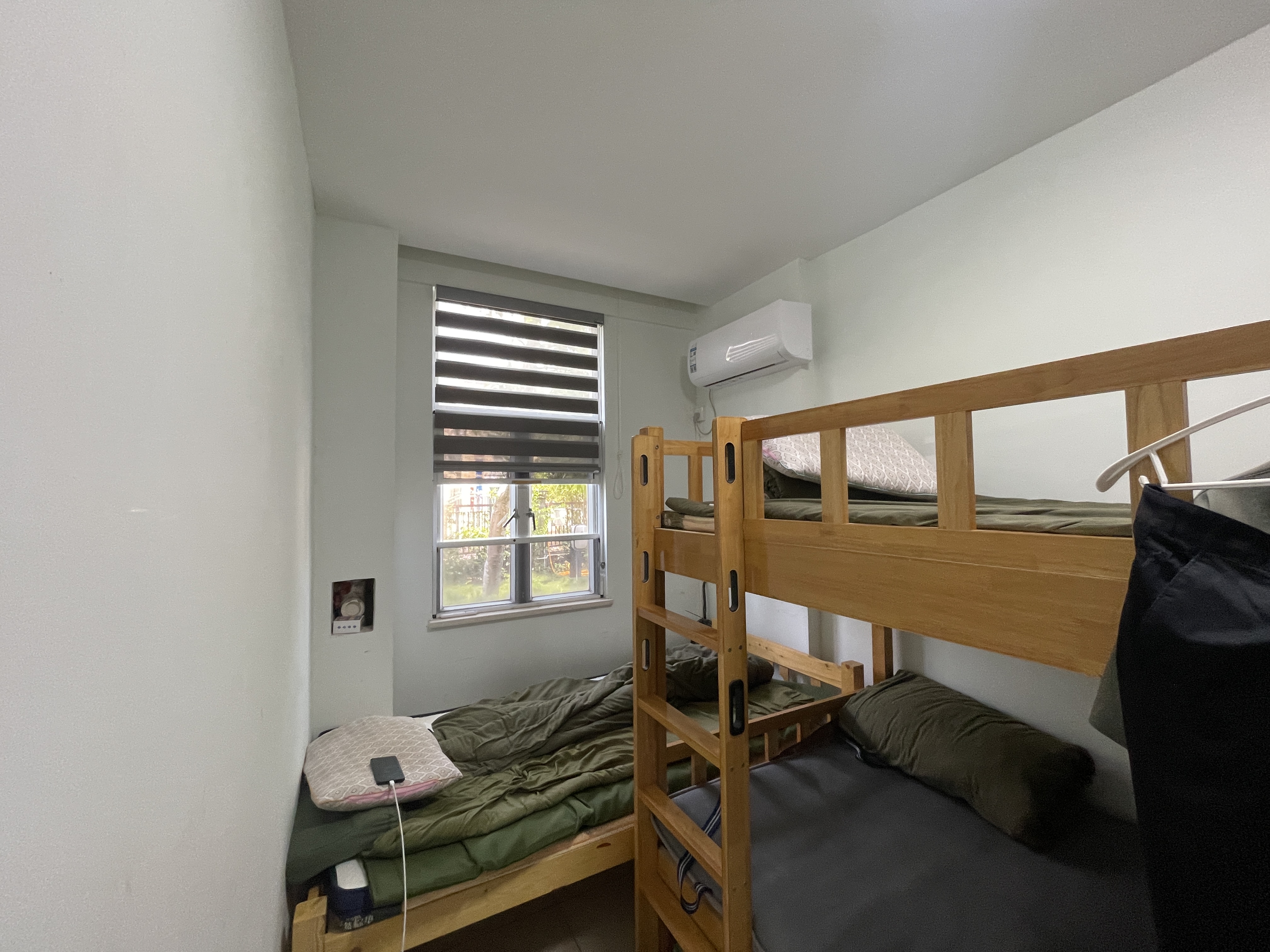 西湾别墅 8室3厅5卫 35000.0元/月 西湾别墅 8室3厅5卫 35000.0元/月室内图