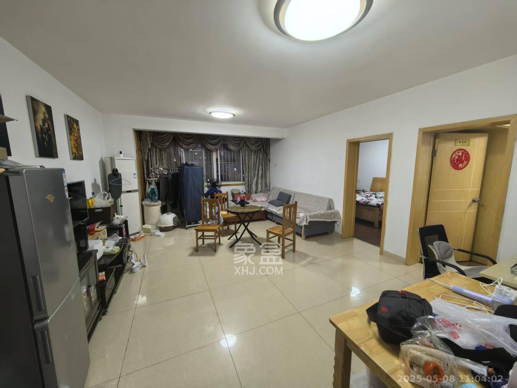 飞达大厦  2室1厅1卫   4500.00元/月室内图