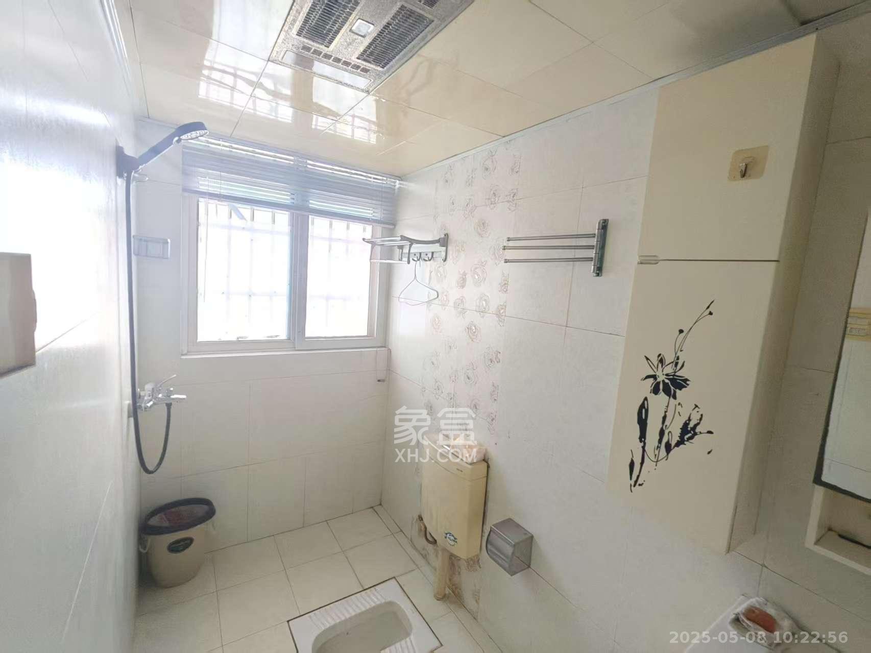 伍家岭生活广场  1室1厅1卫   1500.00元/月室内图