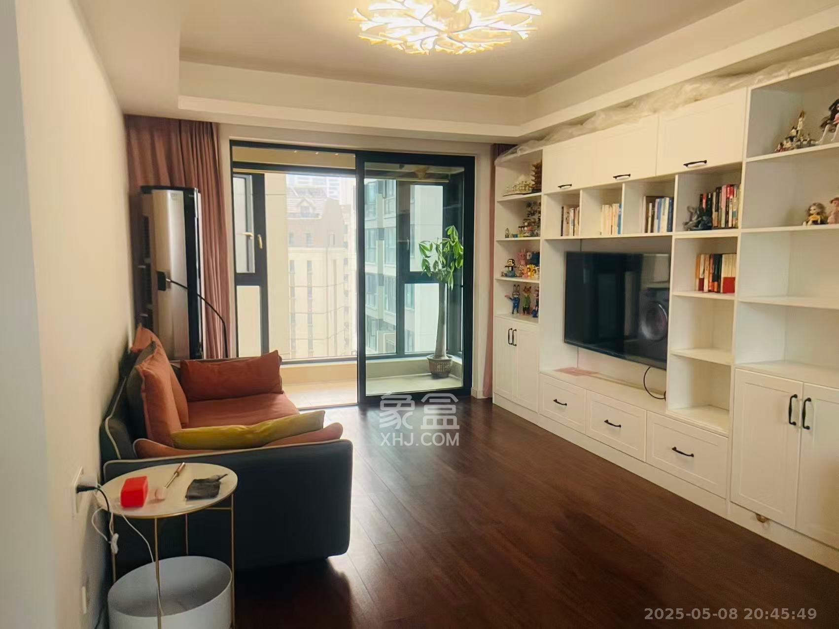 万科魅力之城观澜里 3室2厅2卫 3200.0元/月 万科魅力之城观澜里 3室2厅2卫 3200.0元/月室内图