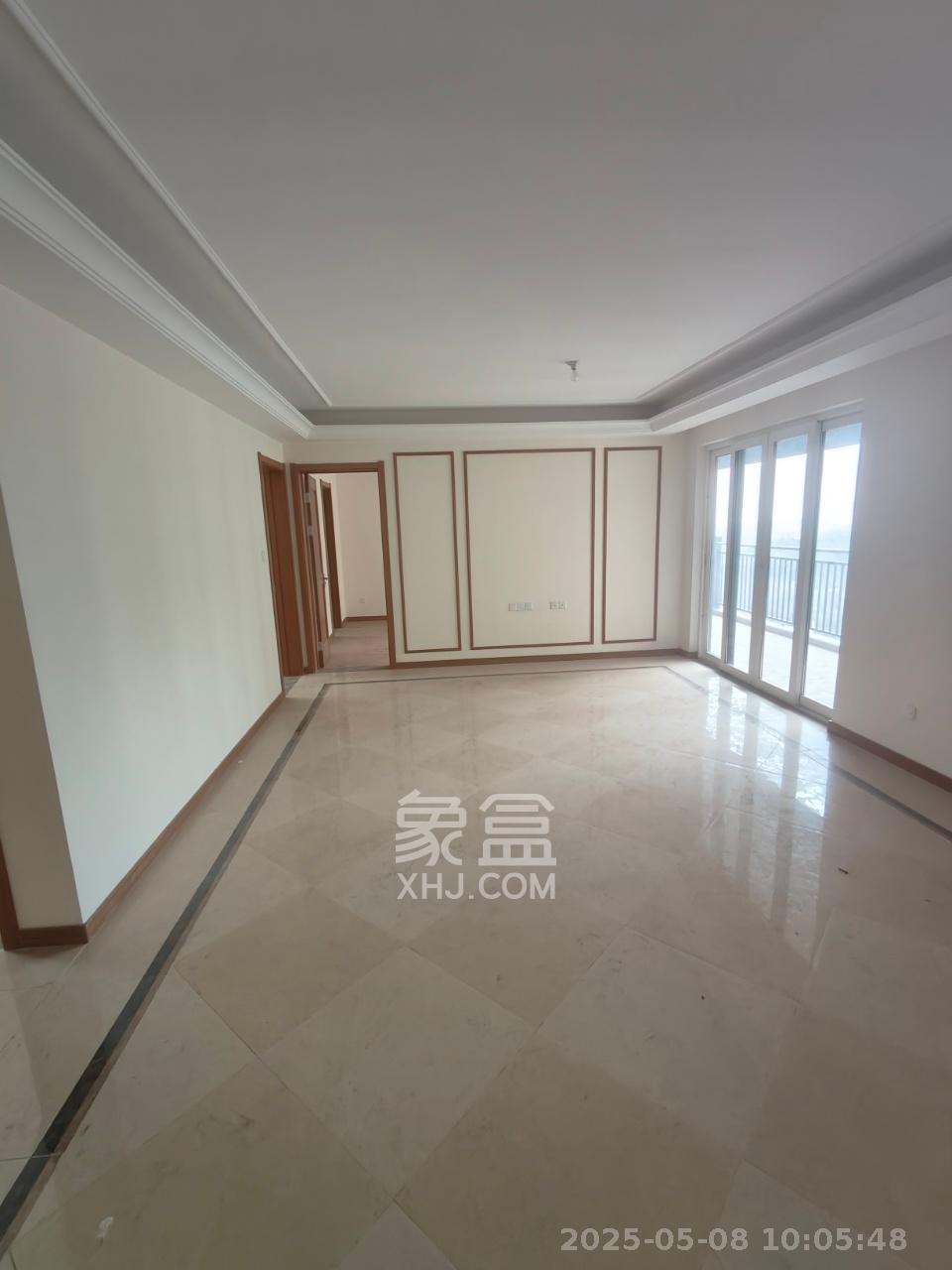 金科集美天辰  4室2厅2卫    2300.0元/月 金科集美天辰  4室2厅2卫    2300.0元/月