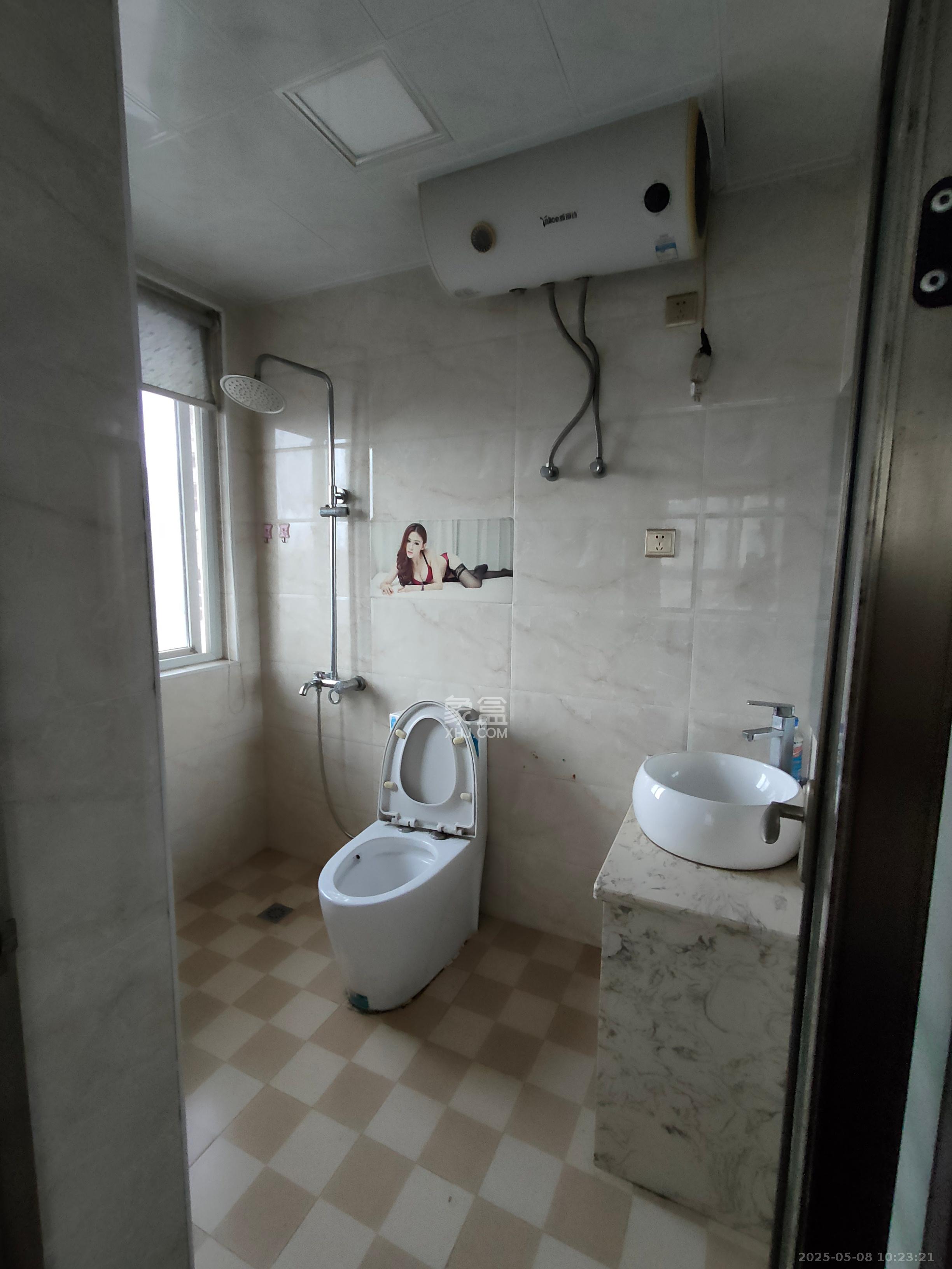 博雅湘水湾  3室2厅1卫   1600.00元/月室内图