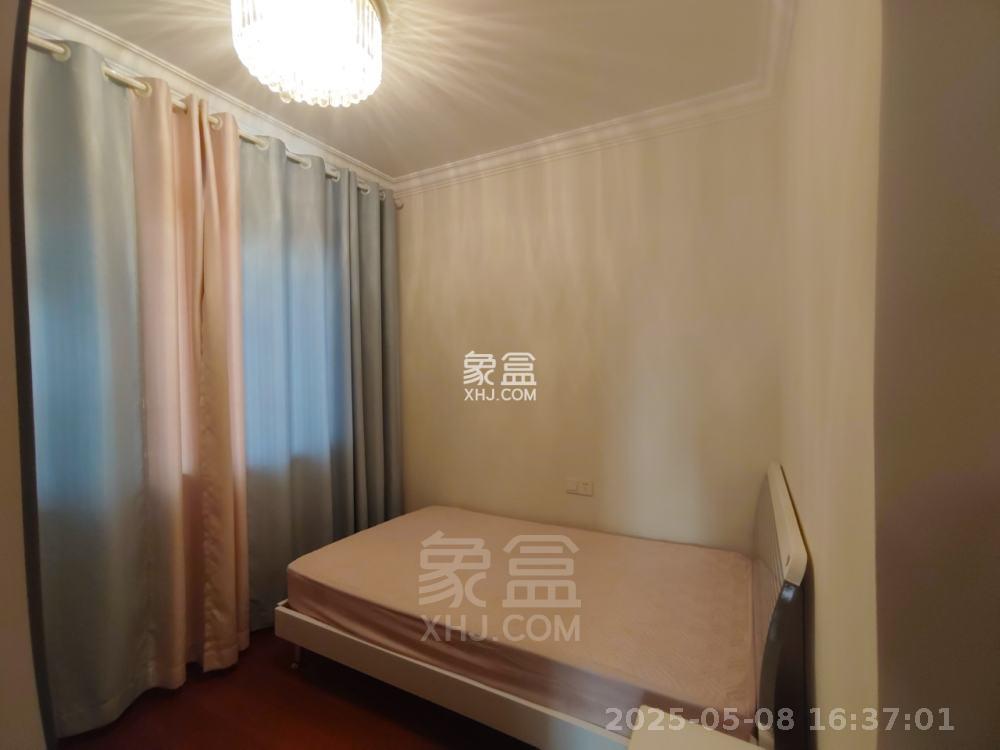 恒大华府 4室2厅2卫 2300.0元/月 恒大华府 4室2厅2卫 2300.0元/月室内图