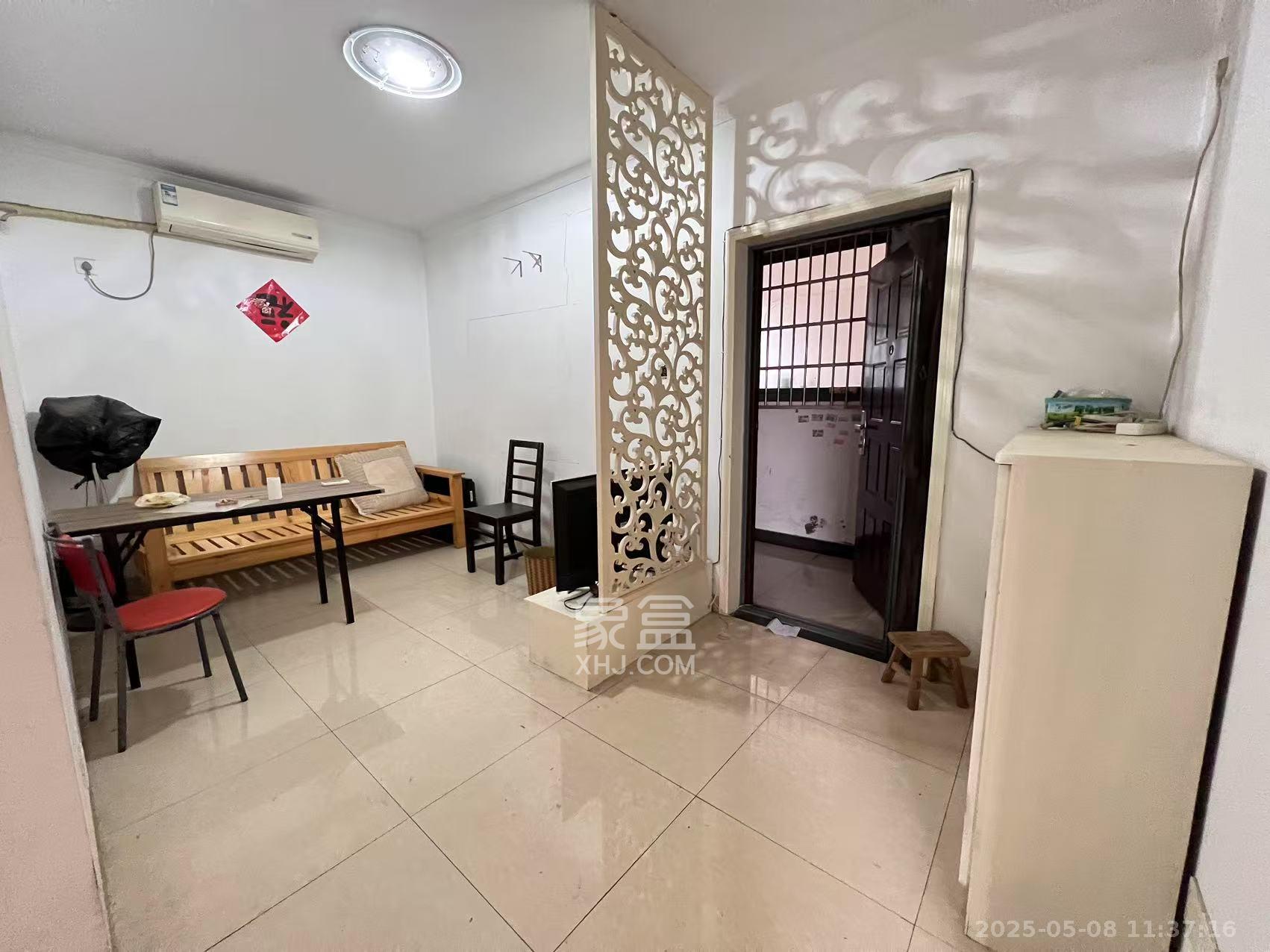 君庭金福苑  2室1厅1卫    2500.0元/月 君庭金福苑  2室1厅1卫    2500.0元/月