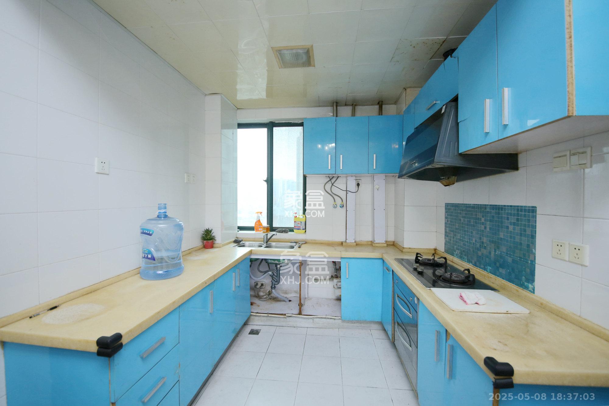 华盛新外滩 2室1厅1卫 2500.0元/月 华盛新外滩 2室1厅1卫 2500.0元/月室内图