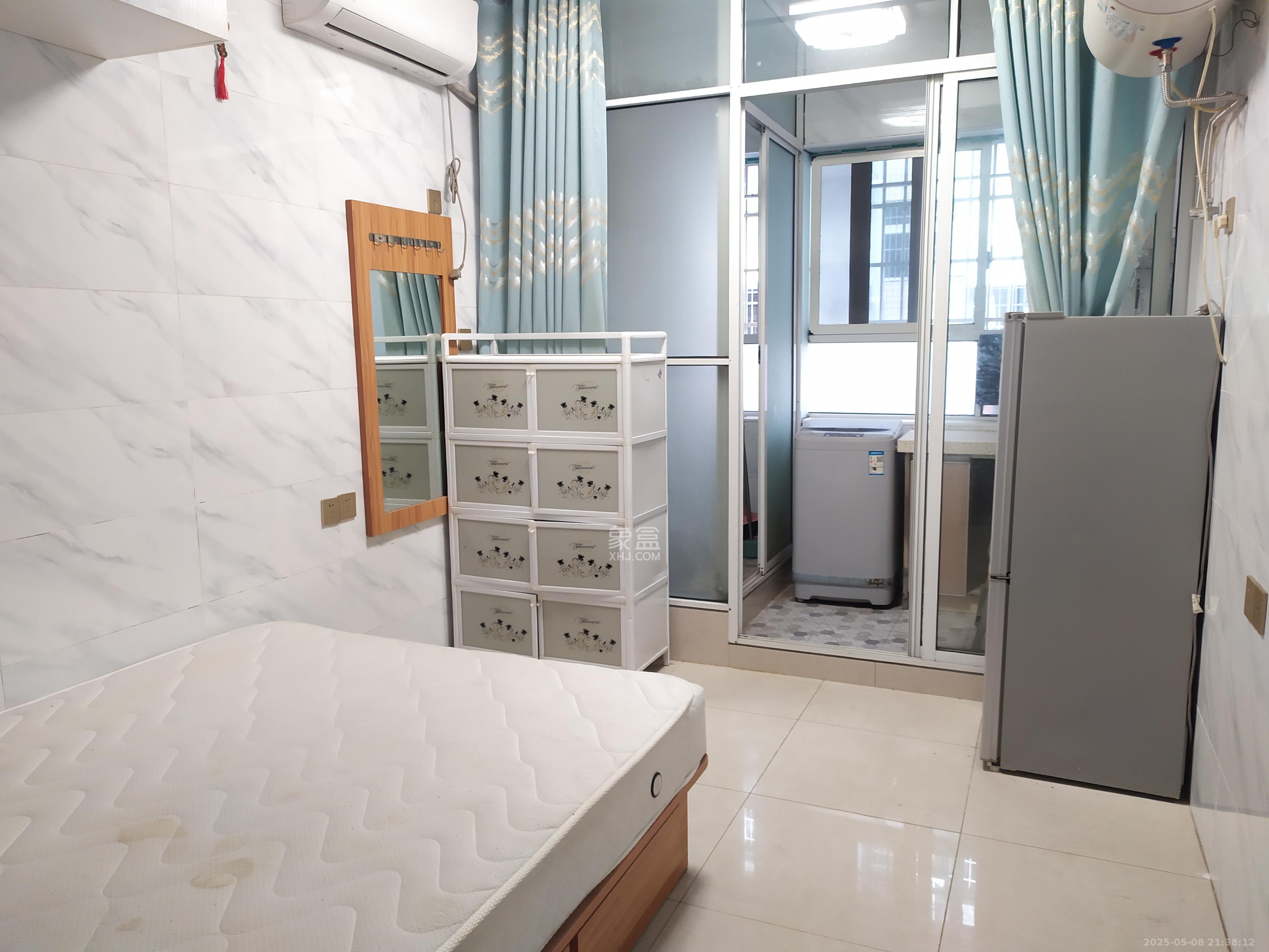 友兴家园  1室0厅0卫    1000.0元/月 友兴家园  1室0厅0卫    1000.0元/月室内图