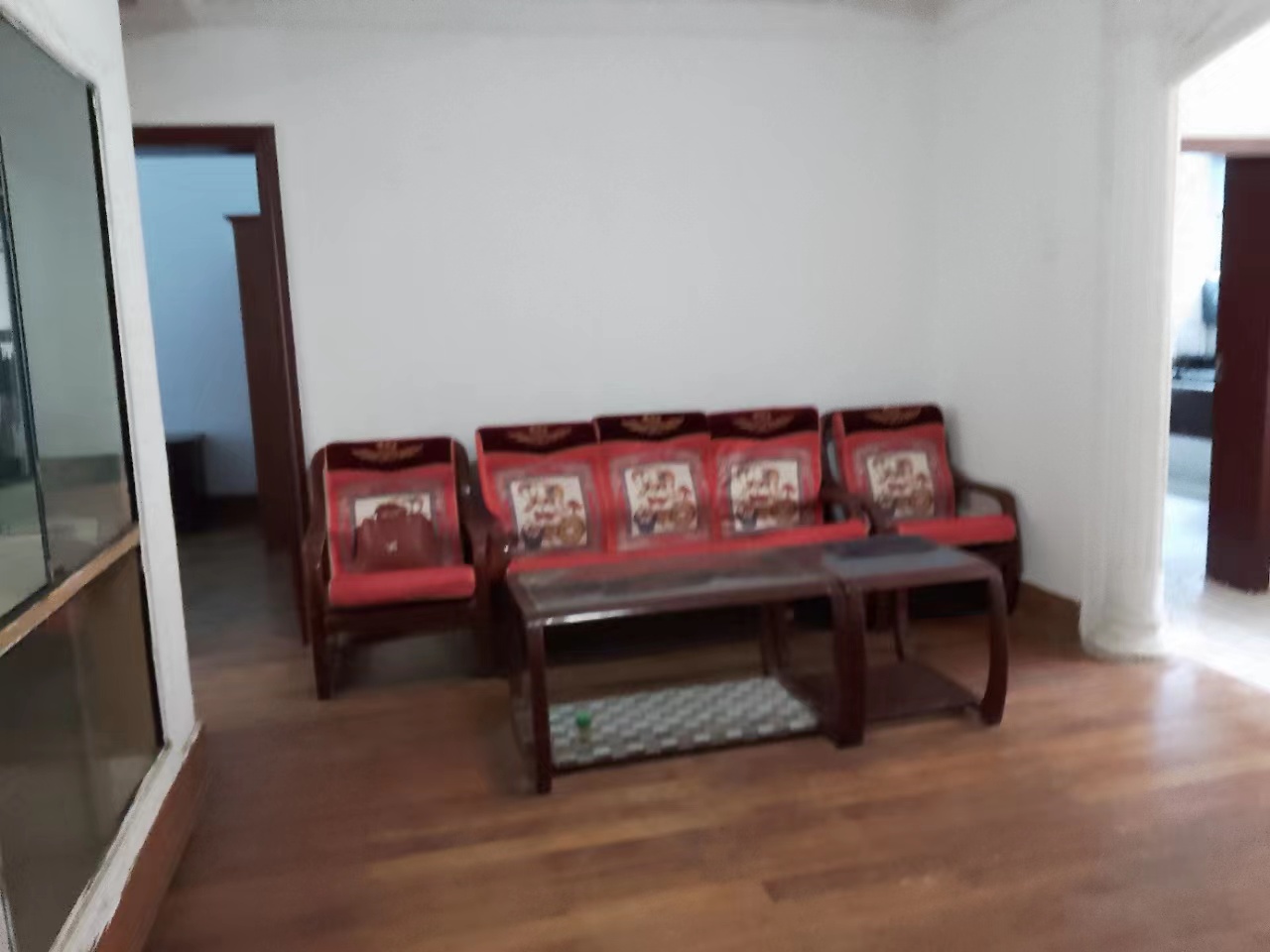 林苑小区 3室2厅1卫 1000.0元/月 林苑小区 3室2厅1卫 1000.0元/月户型图