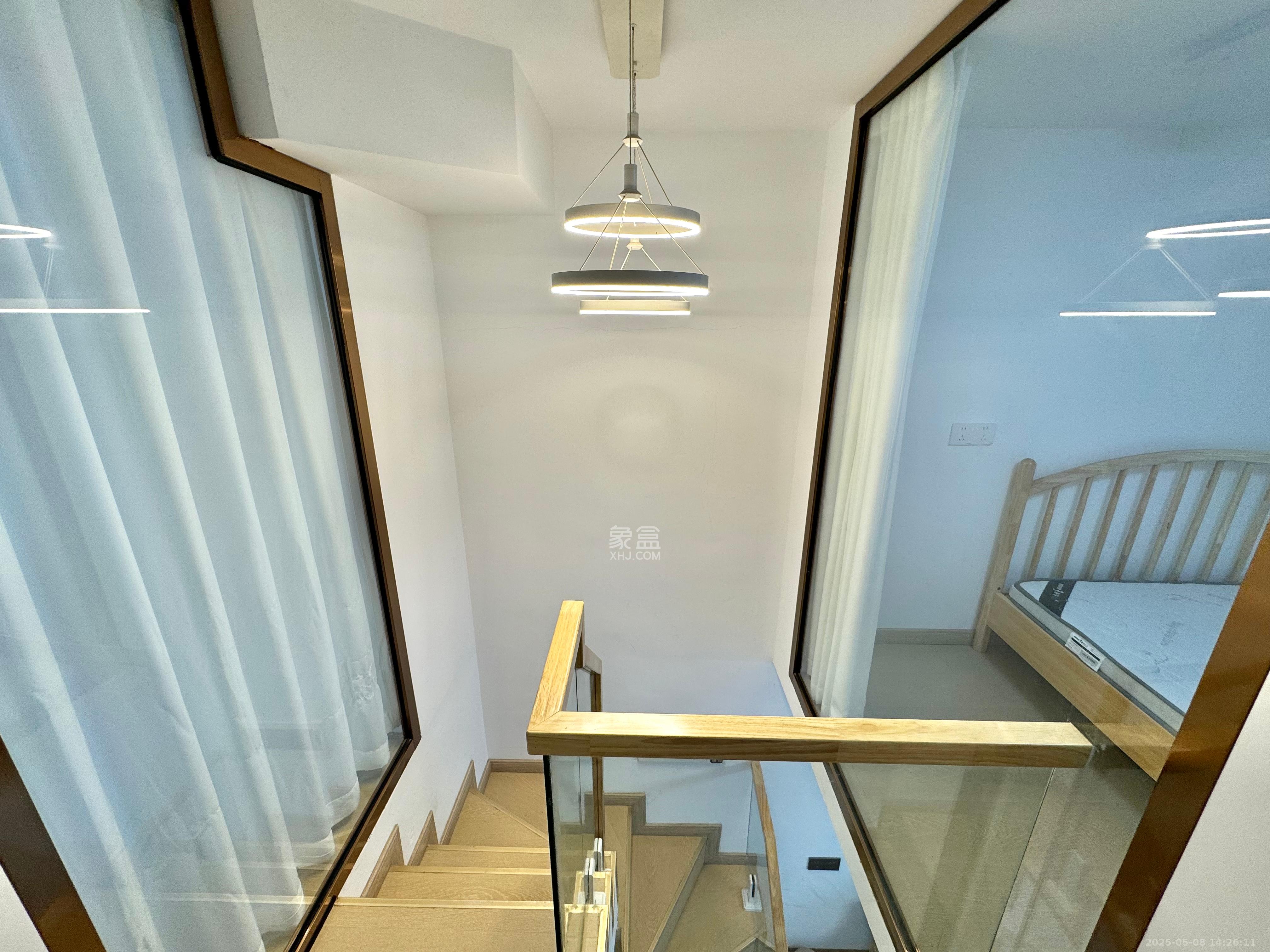 新长海D1站 1室1厅1卫 1600.0元/月 新长海D1站 1室1厅1卫 1600.0元/月室内图