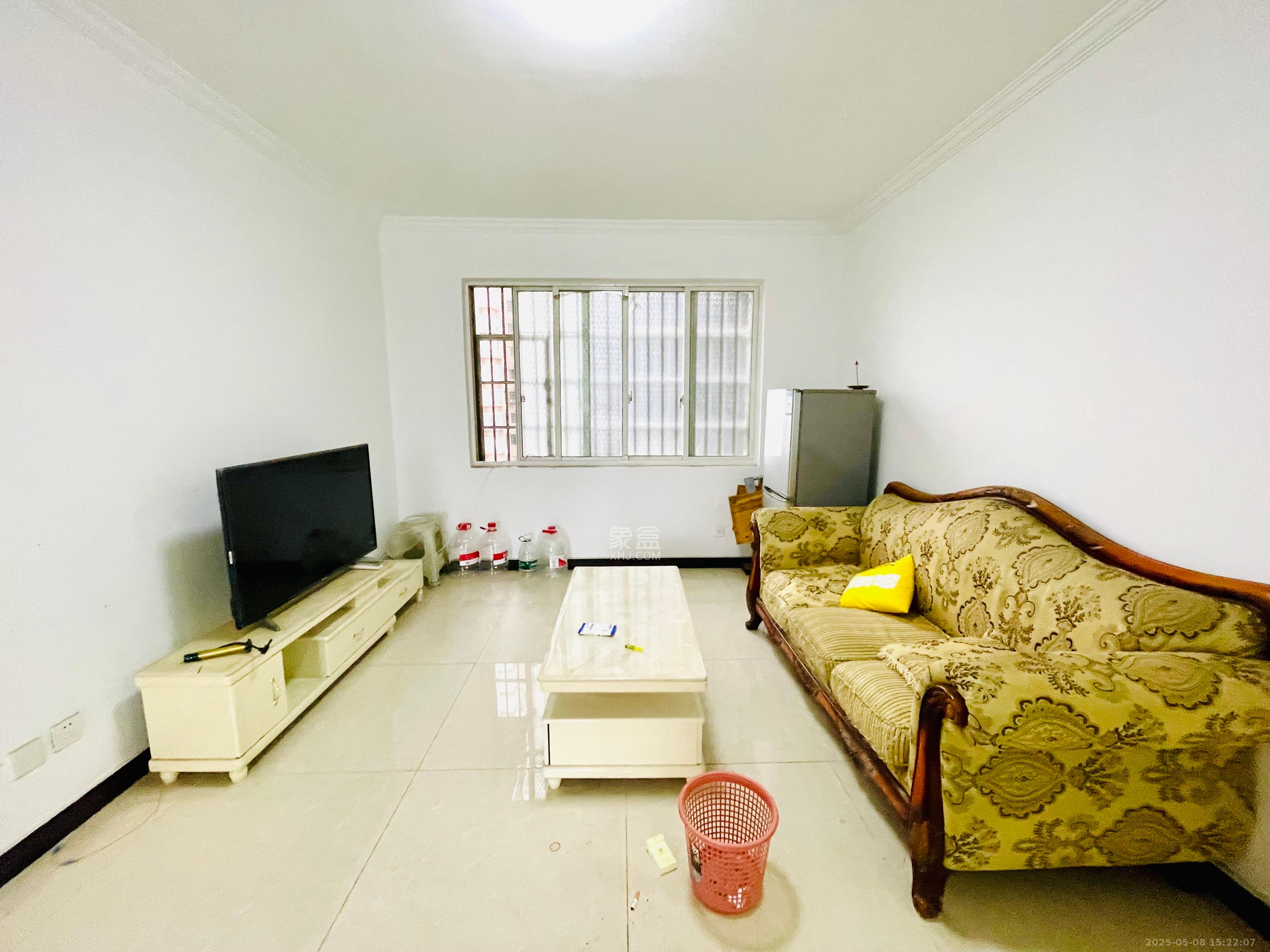 紫晶城 2室2厅1卫 1600.0元/月 紫晶城 2室2厅1卫 1600.0元/月室内图