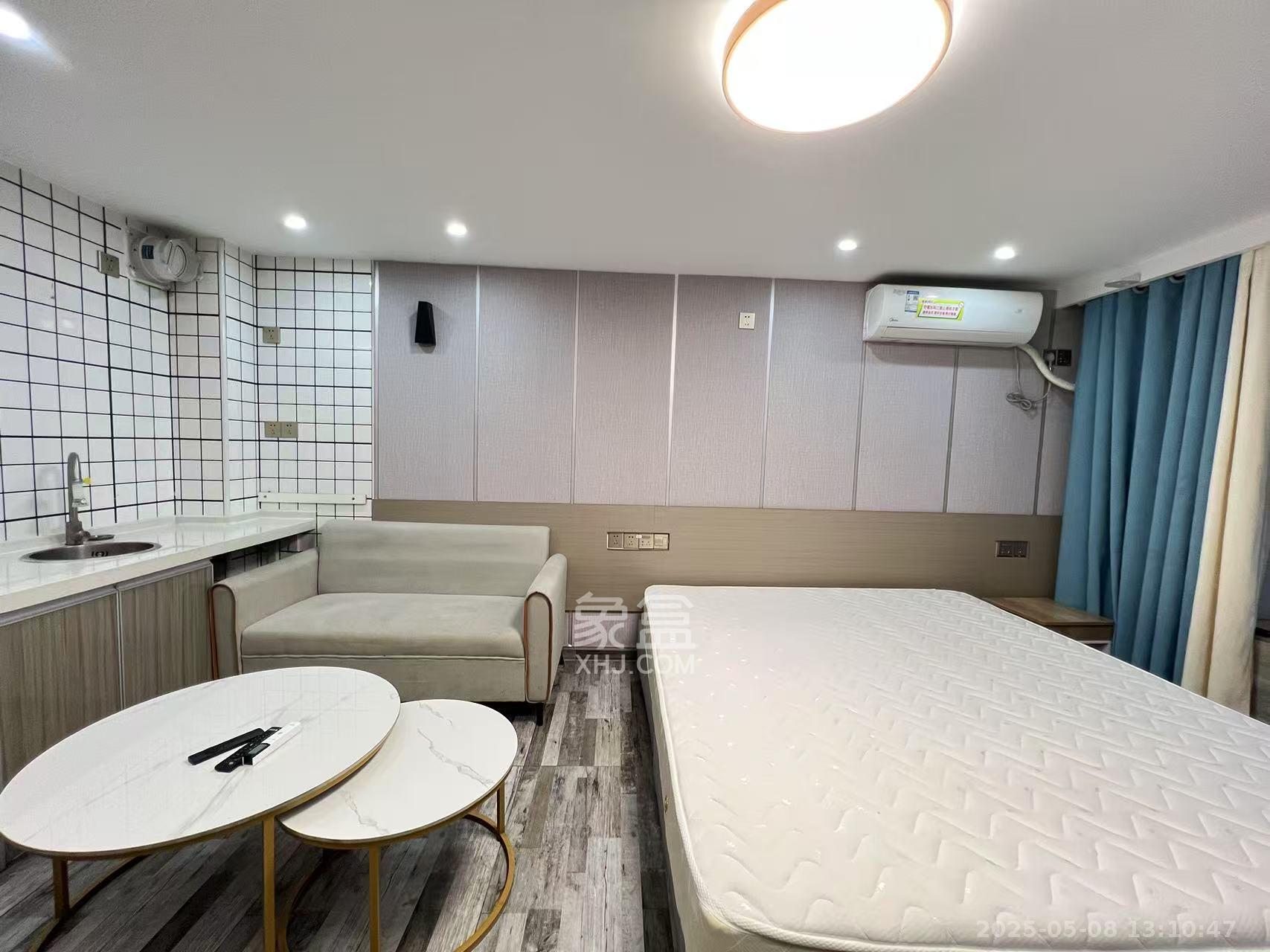 龙湖新壹城 1室1厅1卫 1500.0元/月 龙湖新壹城 1室1厅1卫 1500.0元/月室内图