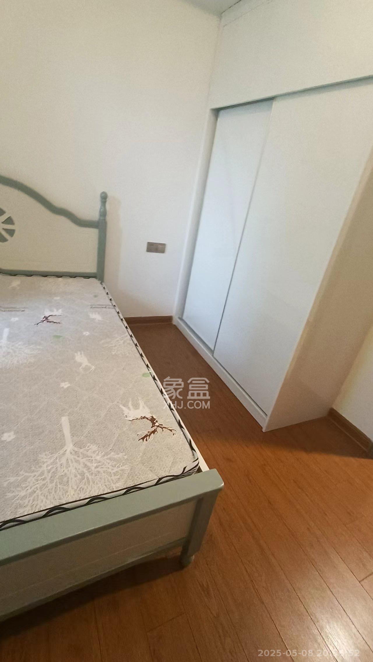 碧桂园星城首府 3室2厅1卫 2400.0元/月 碧桂园星城首府 3室2厅1卫 2400.0元/月室内图