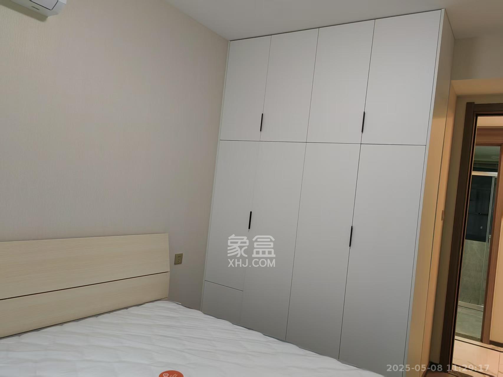 中海阅麓山一期  3室2厅2卫   3600.00元/月室内图