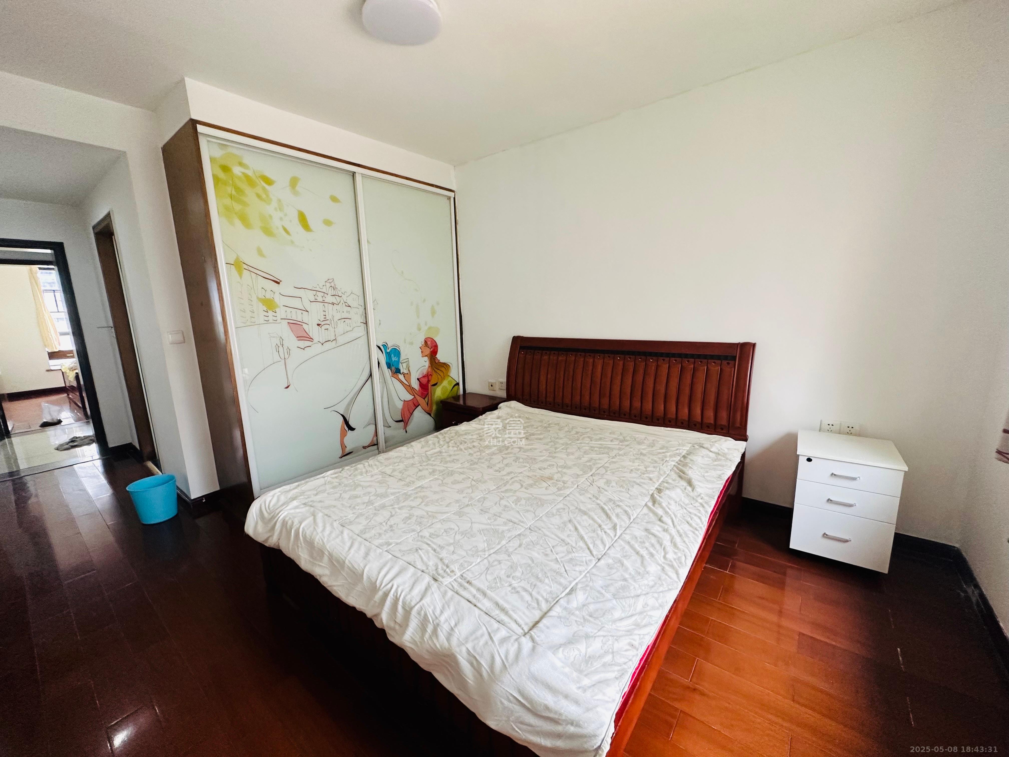 西子花苑  1室2厅1卫   3000.00元/月室内图