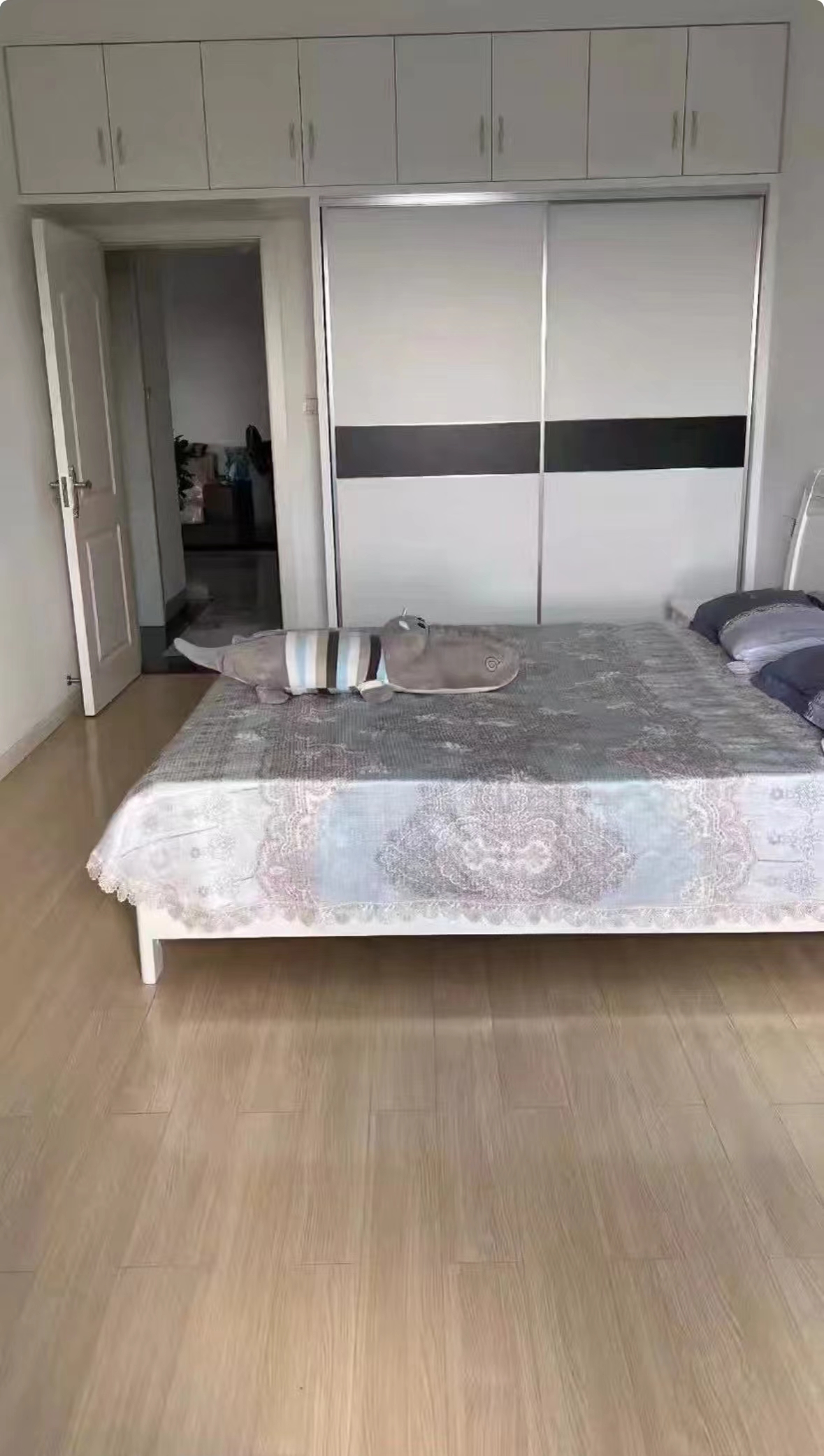 紫金花园 2室2厅1卫 2200.0元/月 紫金花园 2室2厅1卫 2200.0元/月室内图