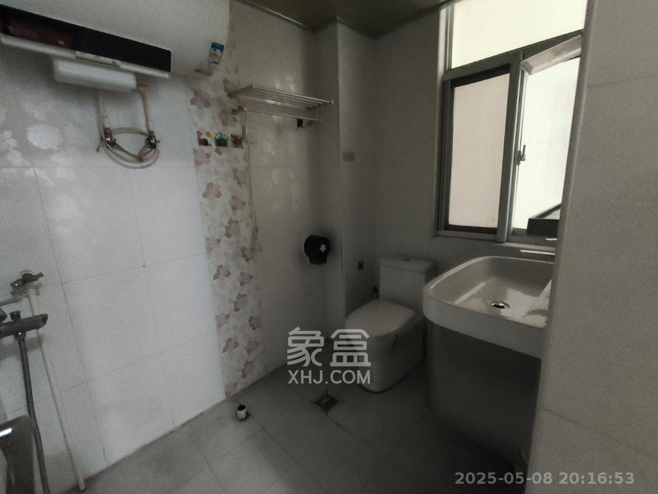 顺天黄金海岸  3室2厅2卫   2700.00元/月室内图