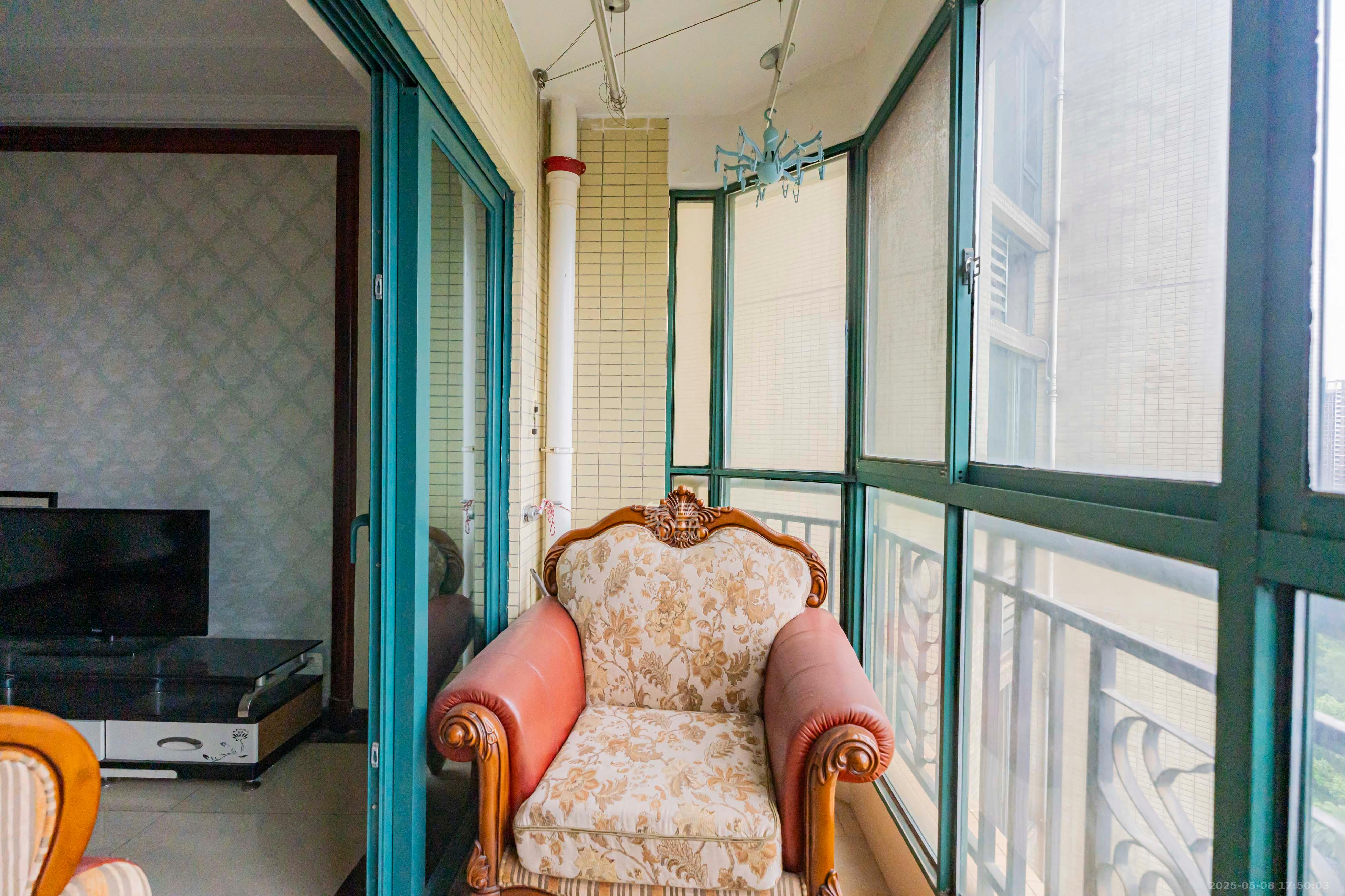 恒大雅苑 2室2厅1卫 65.0万 恒大雅苑 2室2厅1卫 65.0万阳台