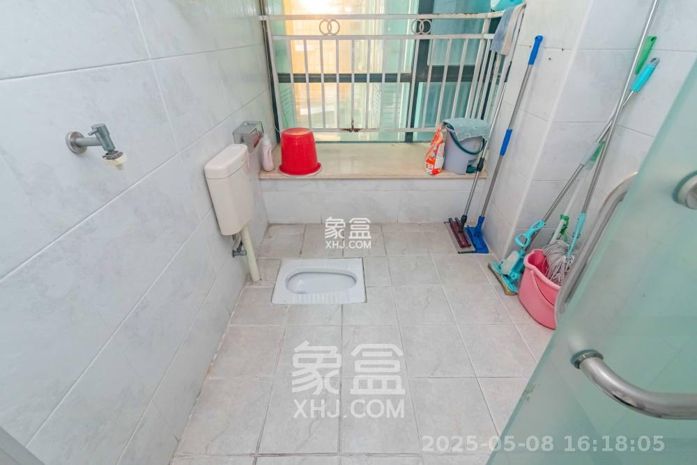 华盛新外滩  4室2厅2卫   5000.00元/月室内图