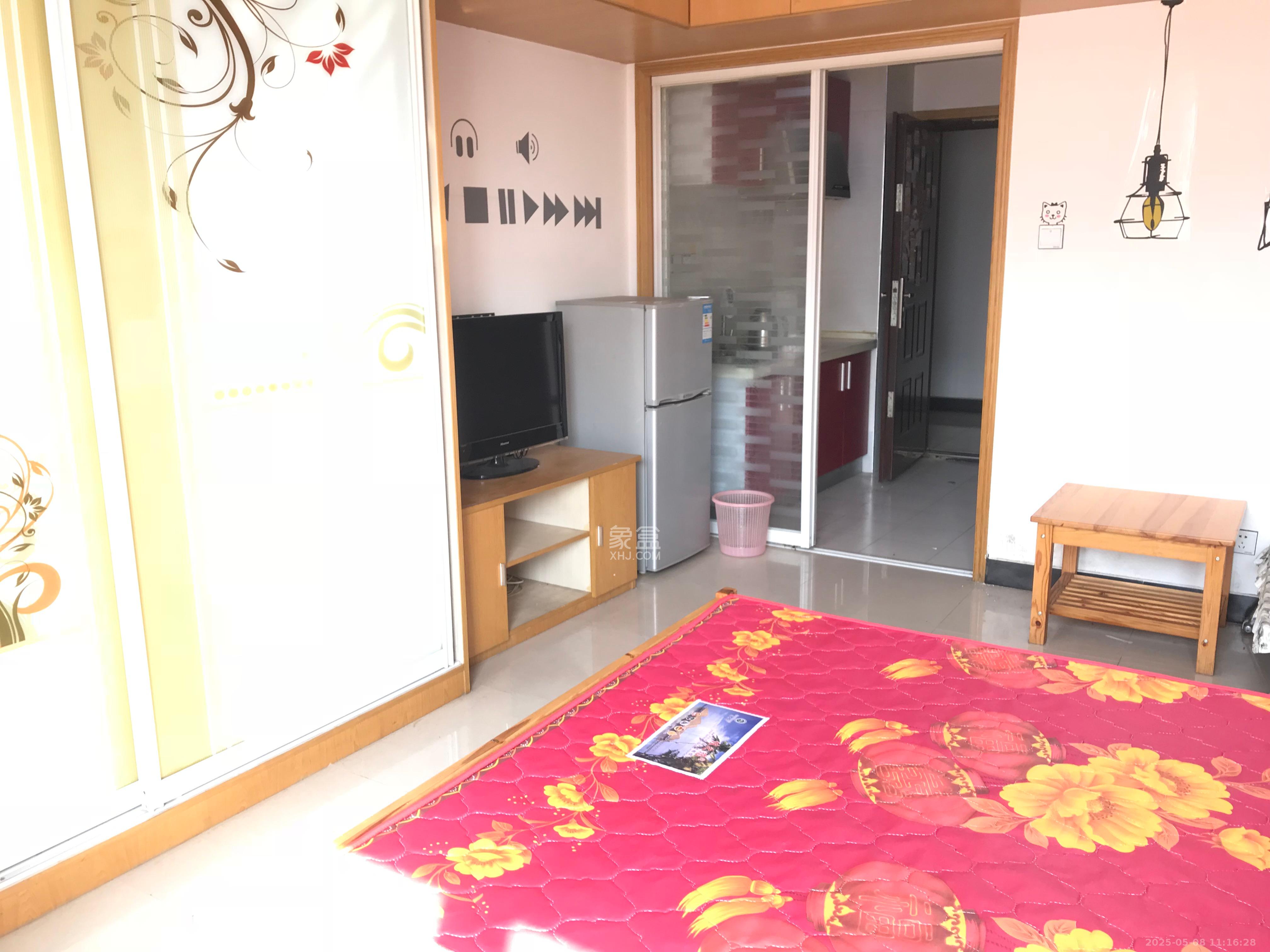 君庭金福苑  1室1厅1卫   1400.00元/月室内图