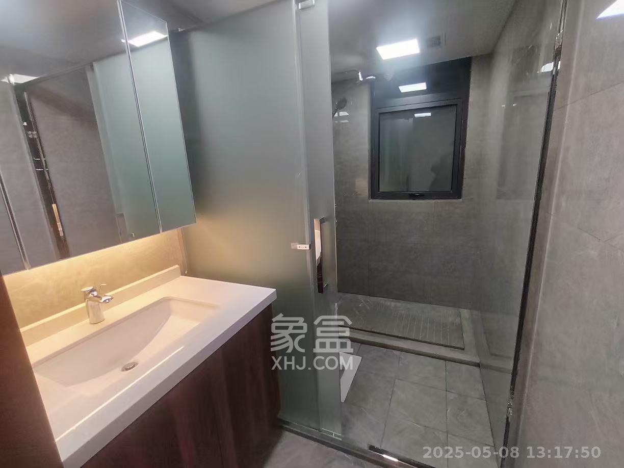 长沙万境潇湘  3室2厅2卫   2500.00元/月室内图