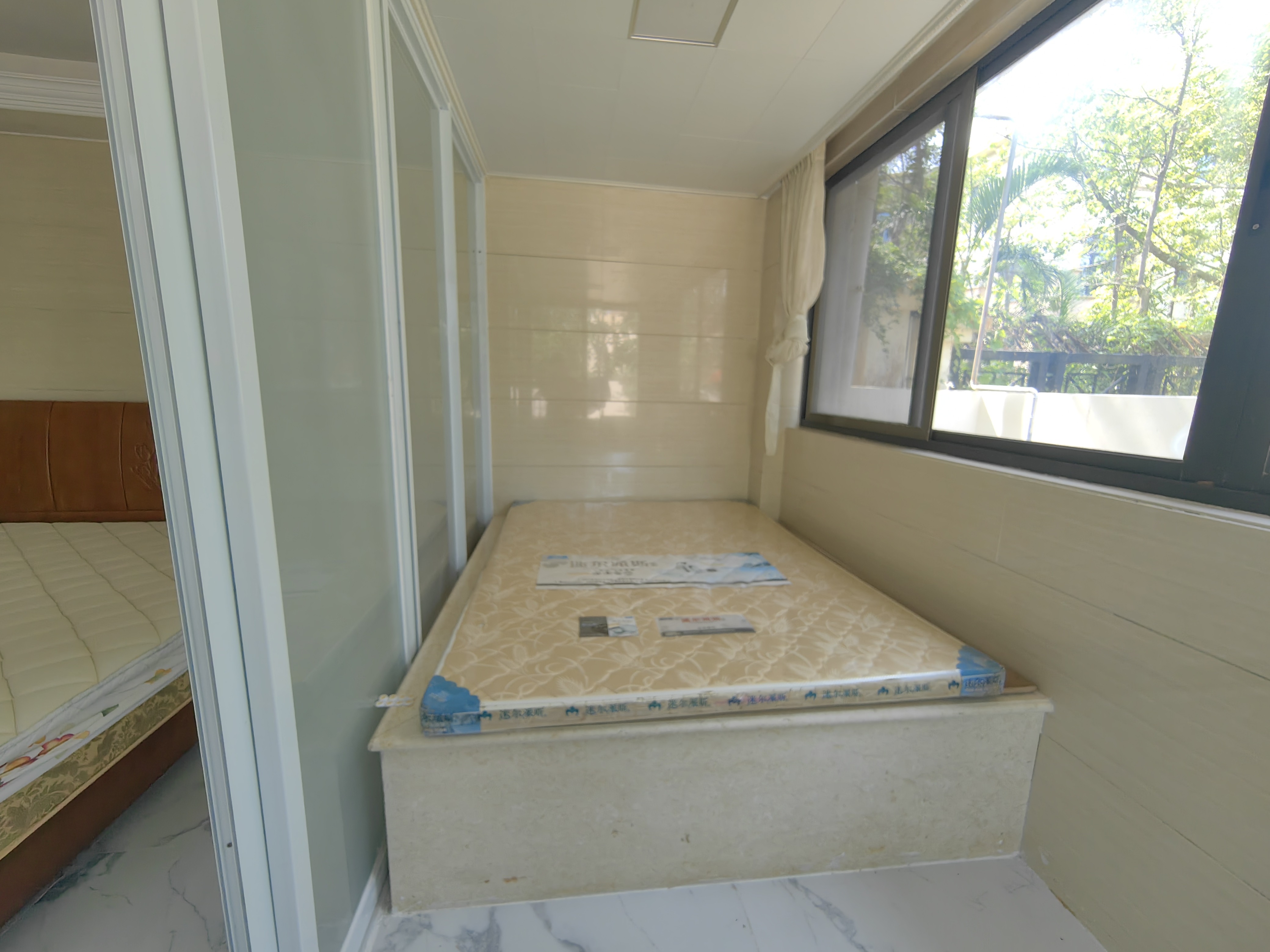 万科浪琴湾 7室2厅3卫 8500.0元/月 万科浪琴湾 7室2厅3卫 8500.0元/月室内图