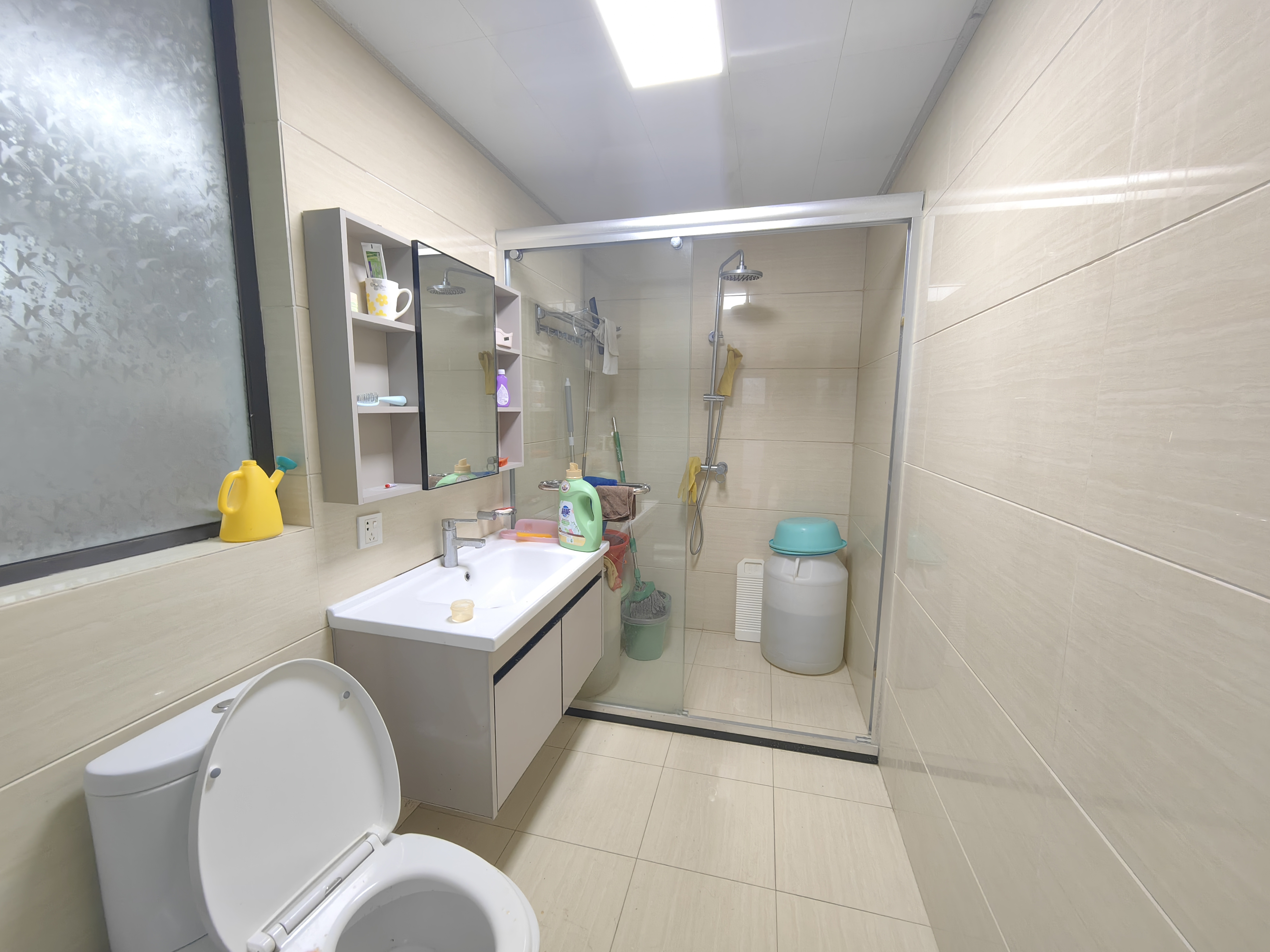 万科浪琴湾 7室2厅3卫 8500.0元/月 万科浪琴湾 7室2厅3卫 8500.0元/月室内图