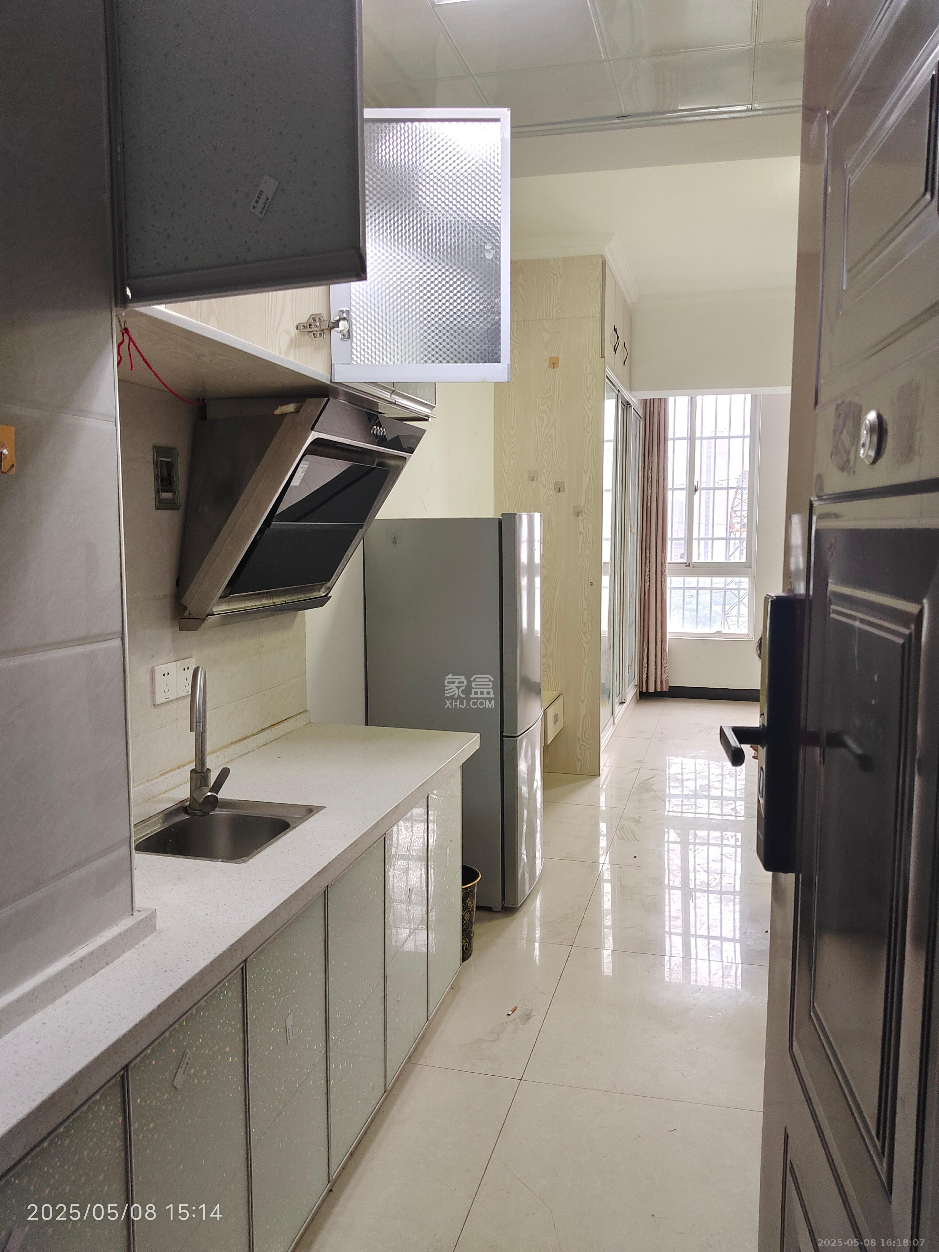 MOMA当代广场 1室1厅1卫 1200.0元/月 MOMA当代广场 1室1厅1卫 1200.0元/月室内图