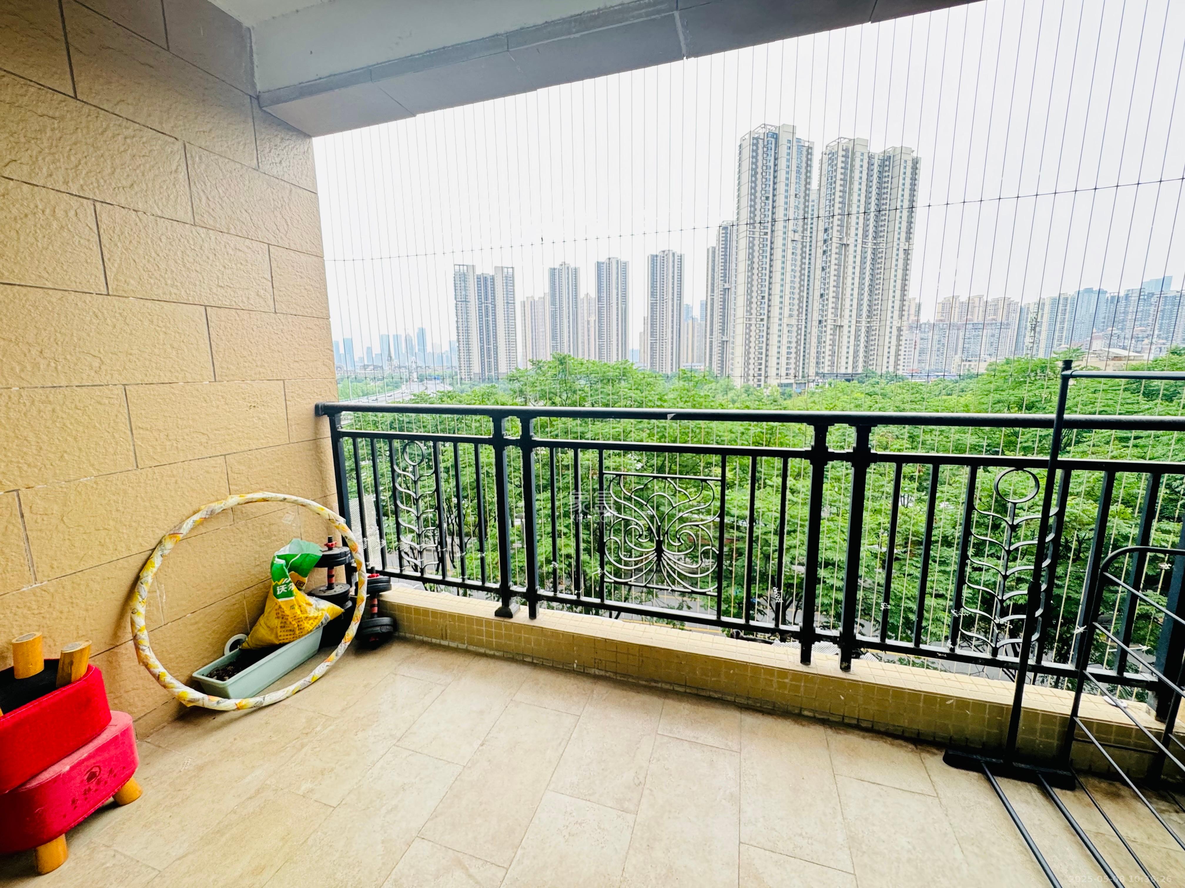 恒大御景湾  2室2厅1卫   2700.00元/月室内图