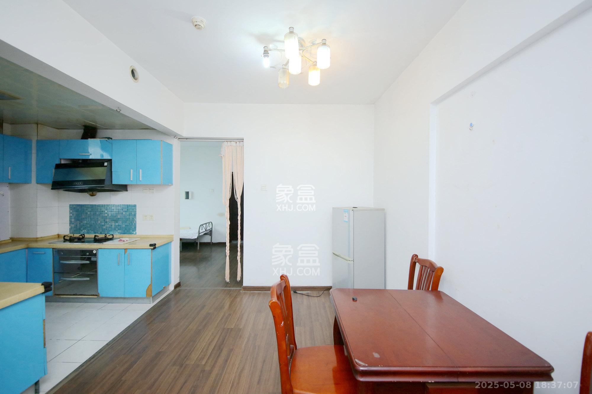 华盛新外滩 2室1厅1卫 2500.0元/月 华盛新外滩 2室1厅1卫 2500.0元/月室内图