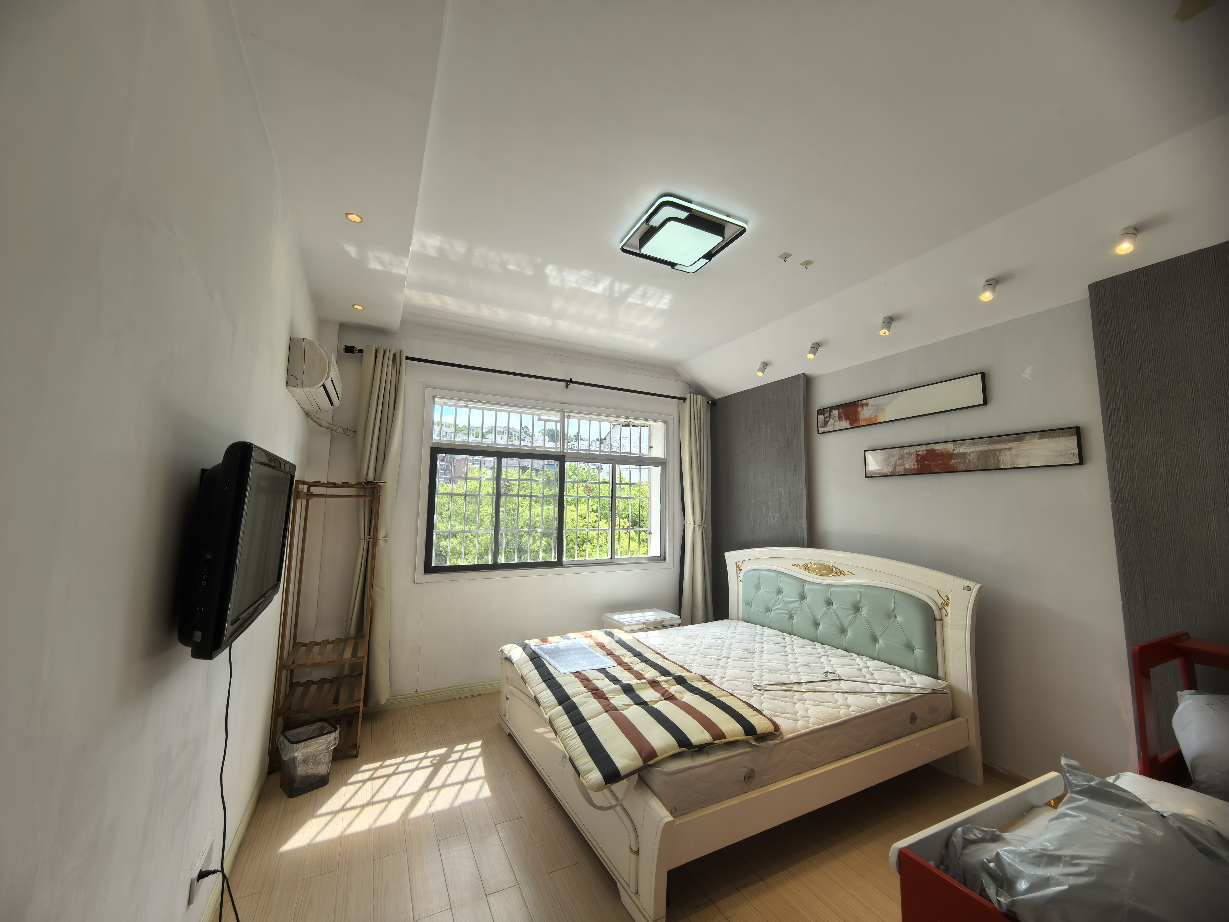 联通家苑  4室2厅2卫    3000.0元/月 联通家苑  4室2厅2卫    3000.0元/月室内图