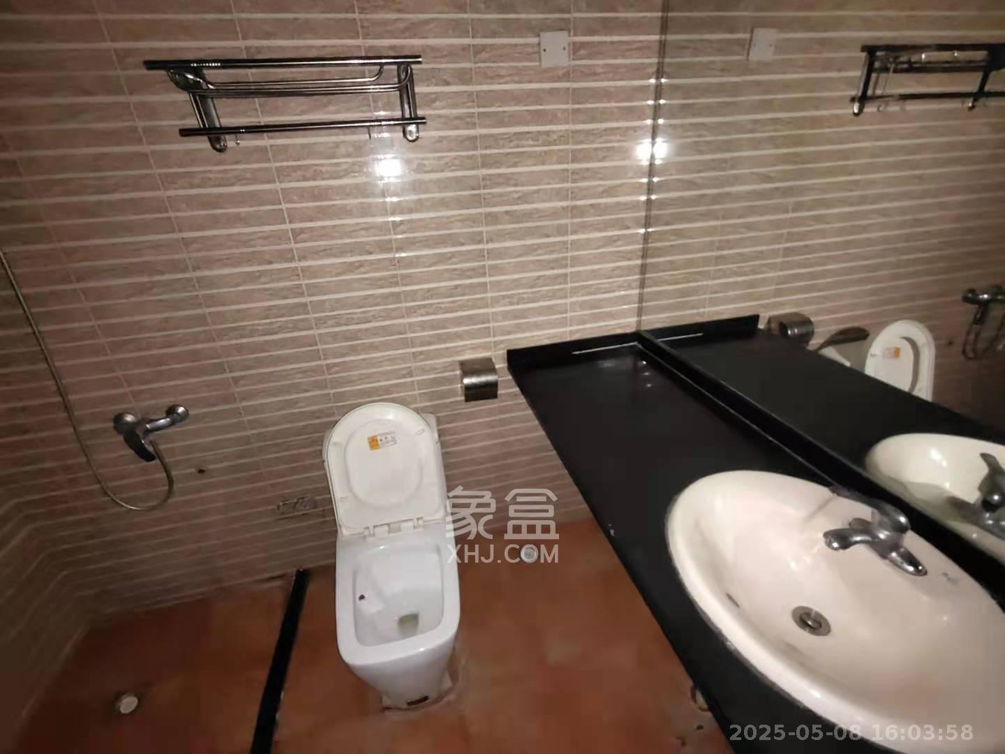 上河国际F座 1室1厅1卫 1550.0元/月 上河国际F座 1室1厅1卫 1550.0元/月室内图