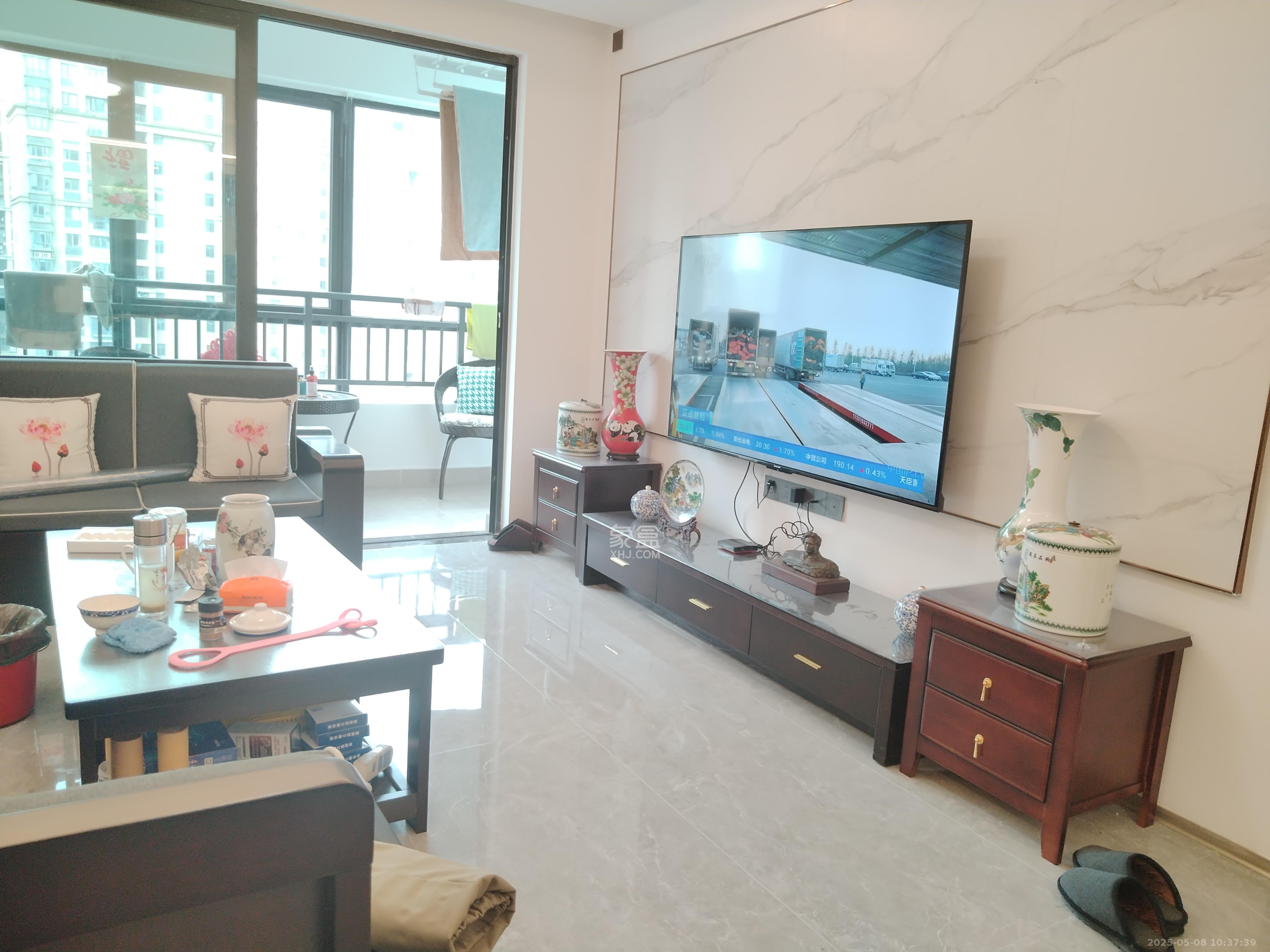 新华联梦想城 3室2厅2卫 2500.0元/月 新华联梦想城 3室2厅2卫 2500.0元/月室内图