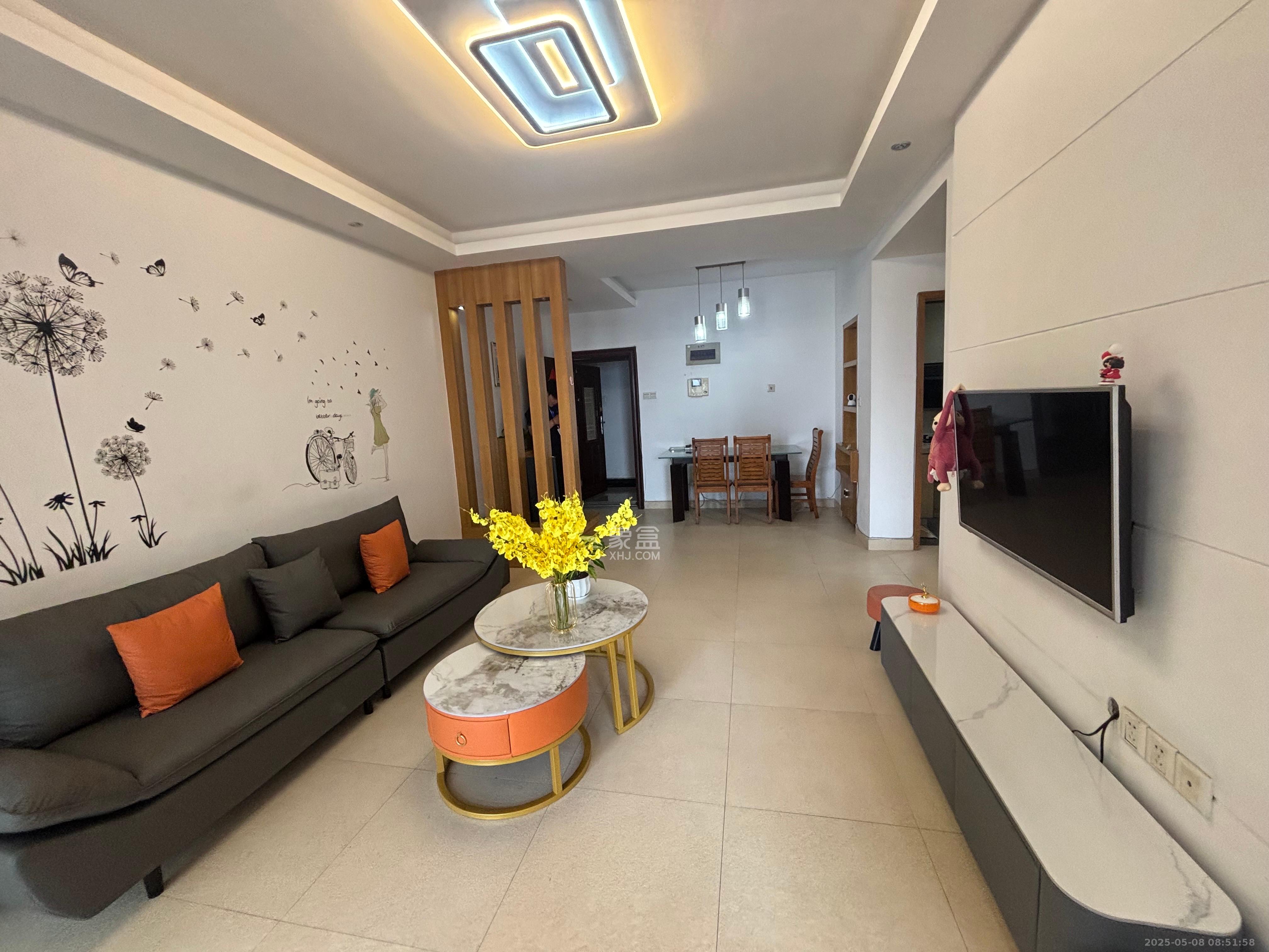 湘域中央  2室1厅1卫    3200.0元/月 湘域中央  2室1厅1卫    3200.0元/月室内图1