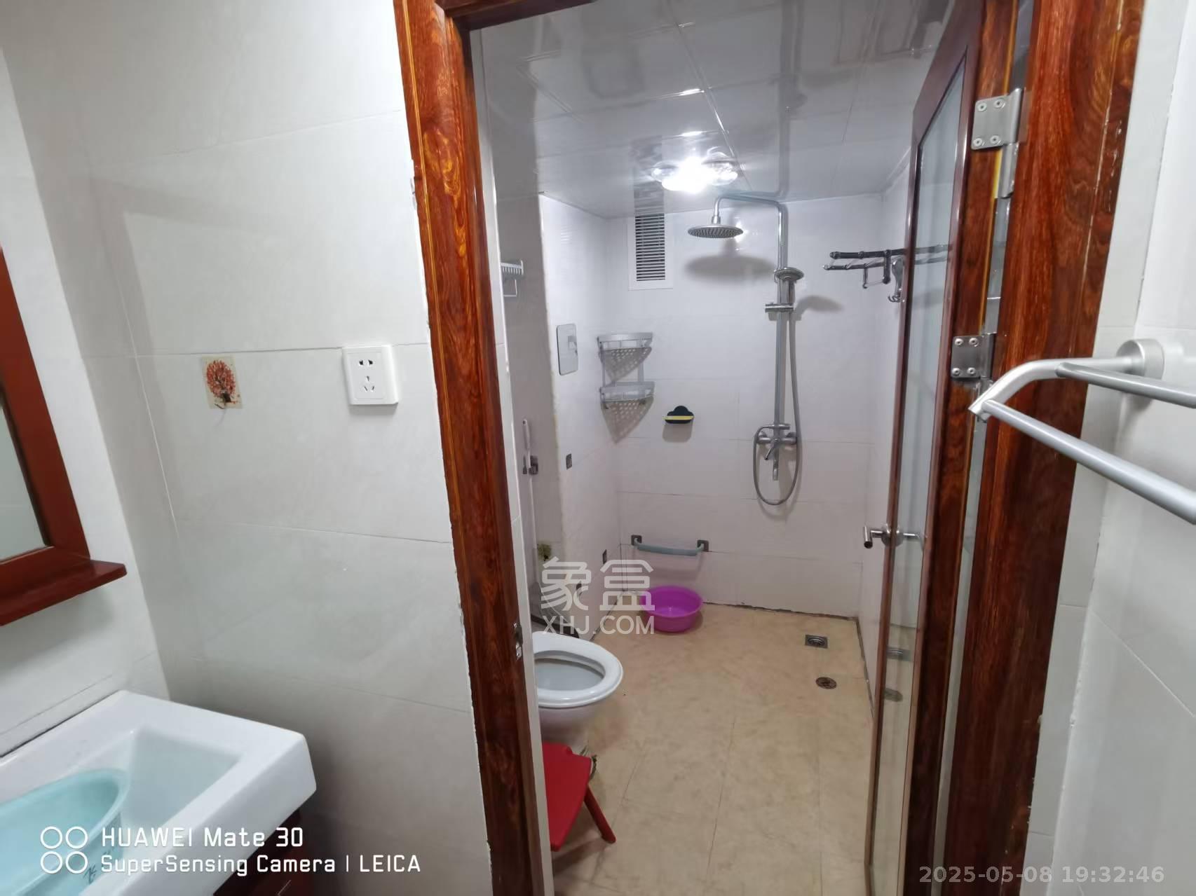 宏景名厦 2室1厅2卫 2500.0元/月 宏景名厦 2室1厅2卫 2500.0元/月室内图