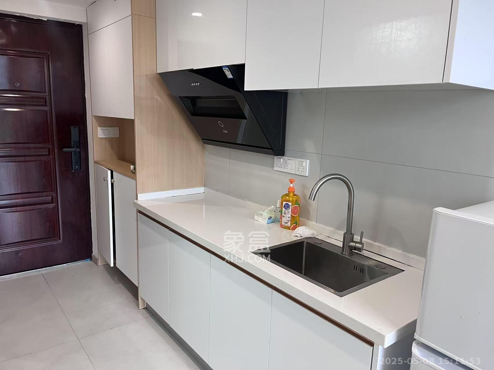 新长海D1站 1室0厅0卫 1500.0元/月 新长海D1站 1室0厅0卫 1500.0元/月室内图