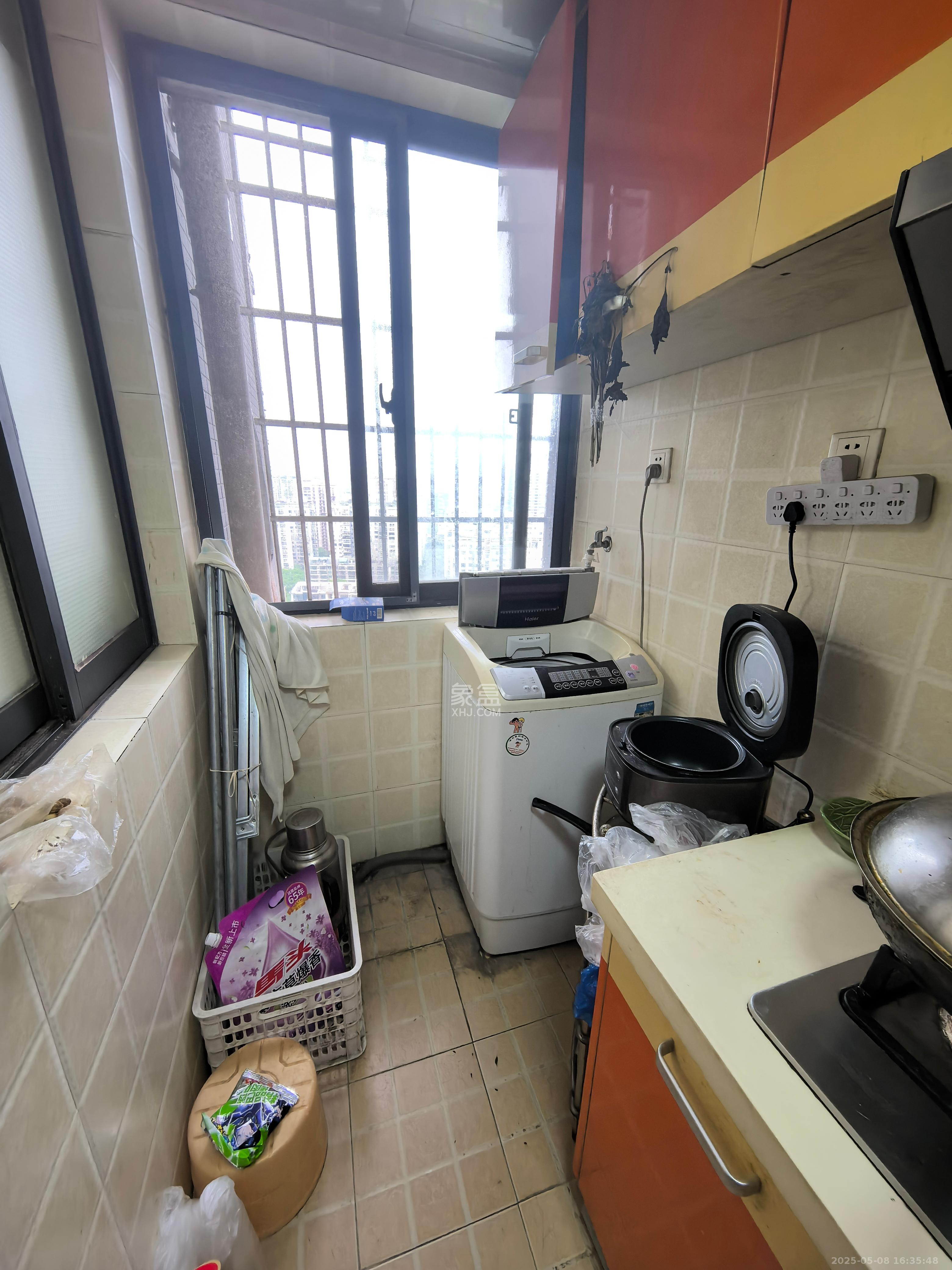 和庄  3室2厅1卫   1900.00元/月室内图