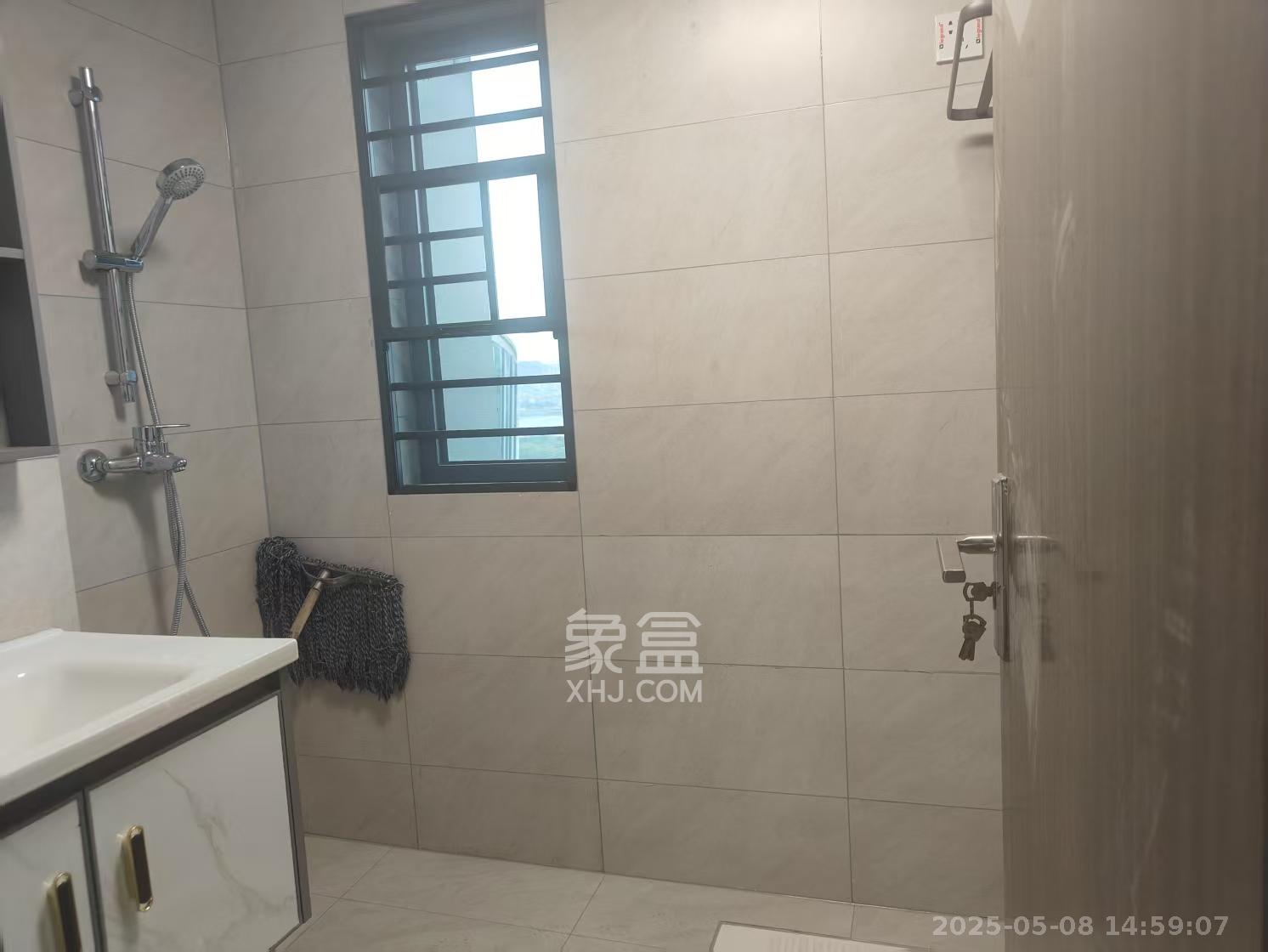 滨江府1913  4室2厅2卫   5600.00元/月室内图