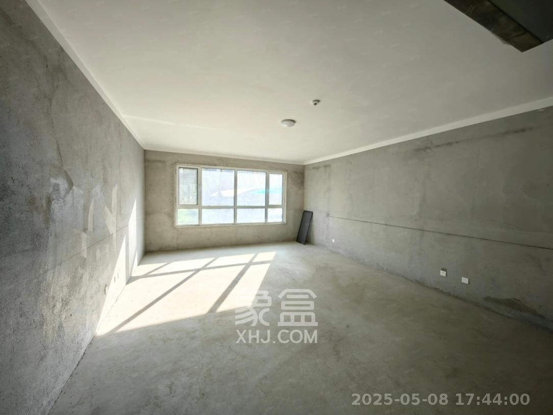 长房岭秀时代 5室2厅3卫 2300.0元/月 长房岭秀时代 5室2厅3卫 2300.0元/月室内图