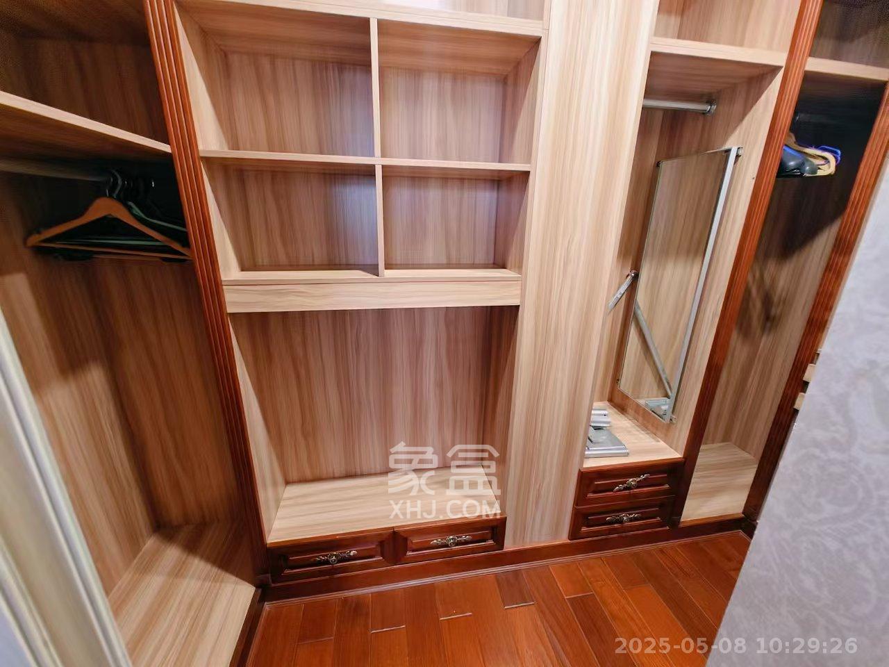 青园  6室2厅3卫    10000.0元/月 青园  6室2厅3卫    10000.0元/月室内图