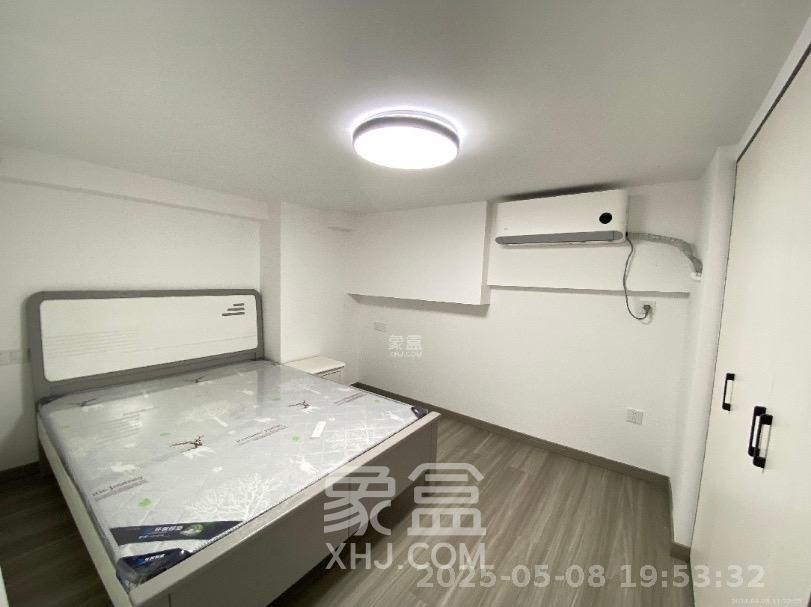 中国铁建梅溪青秀三期  2室2厅1卫    2000.0元/月室内图