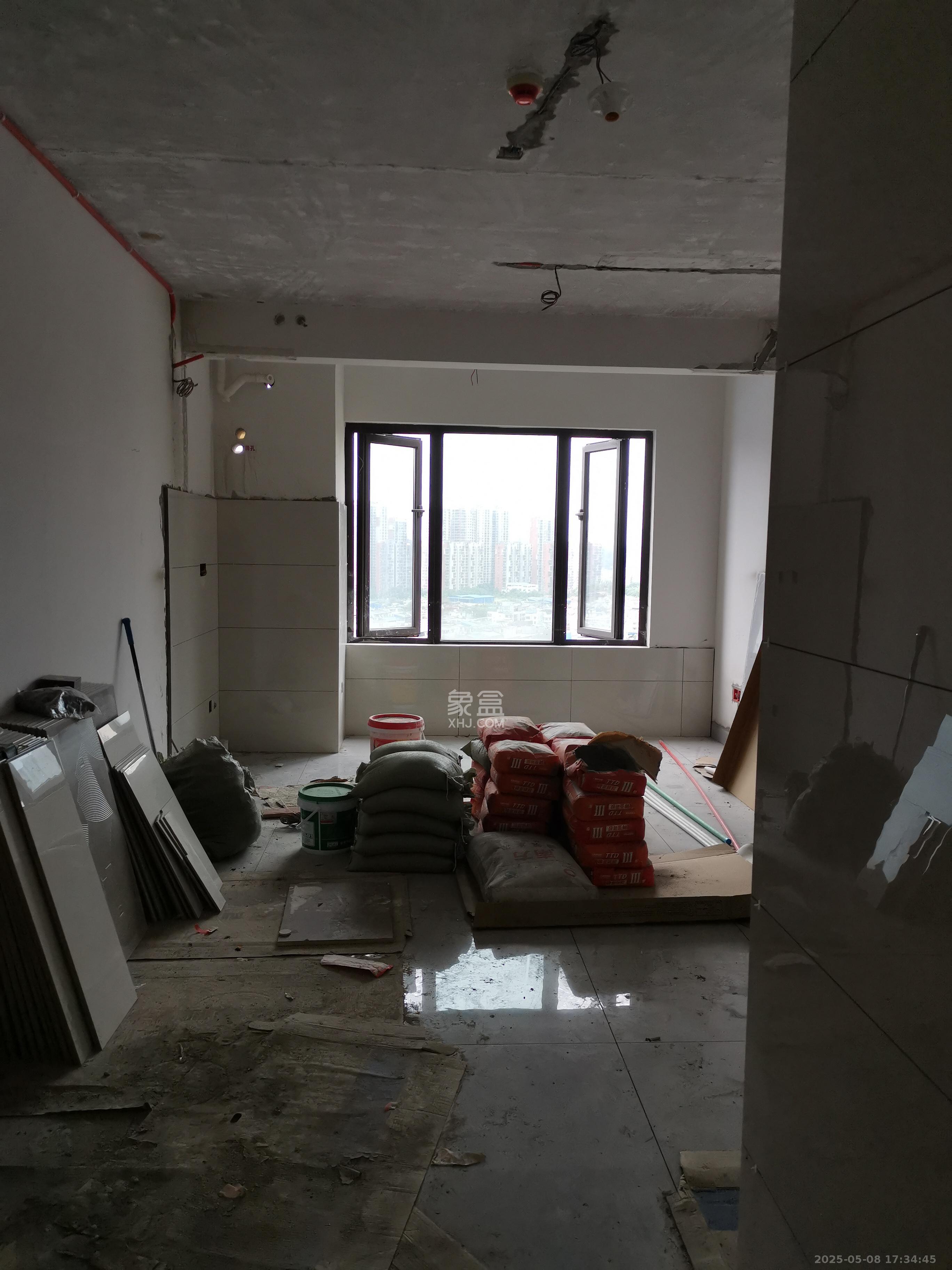 中海珑悦府  1室0厅0卫   1400.00元/月室内图