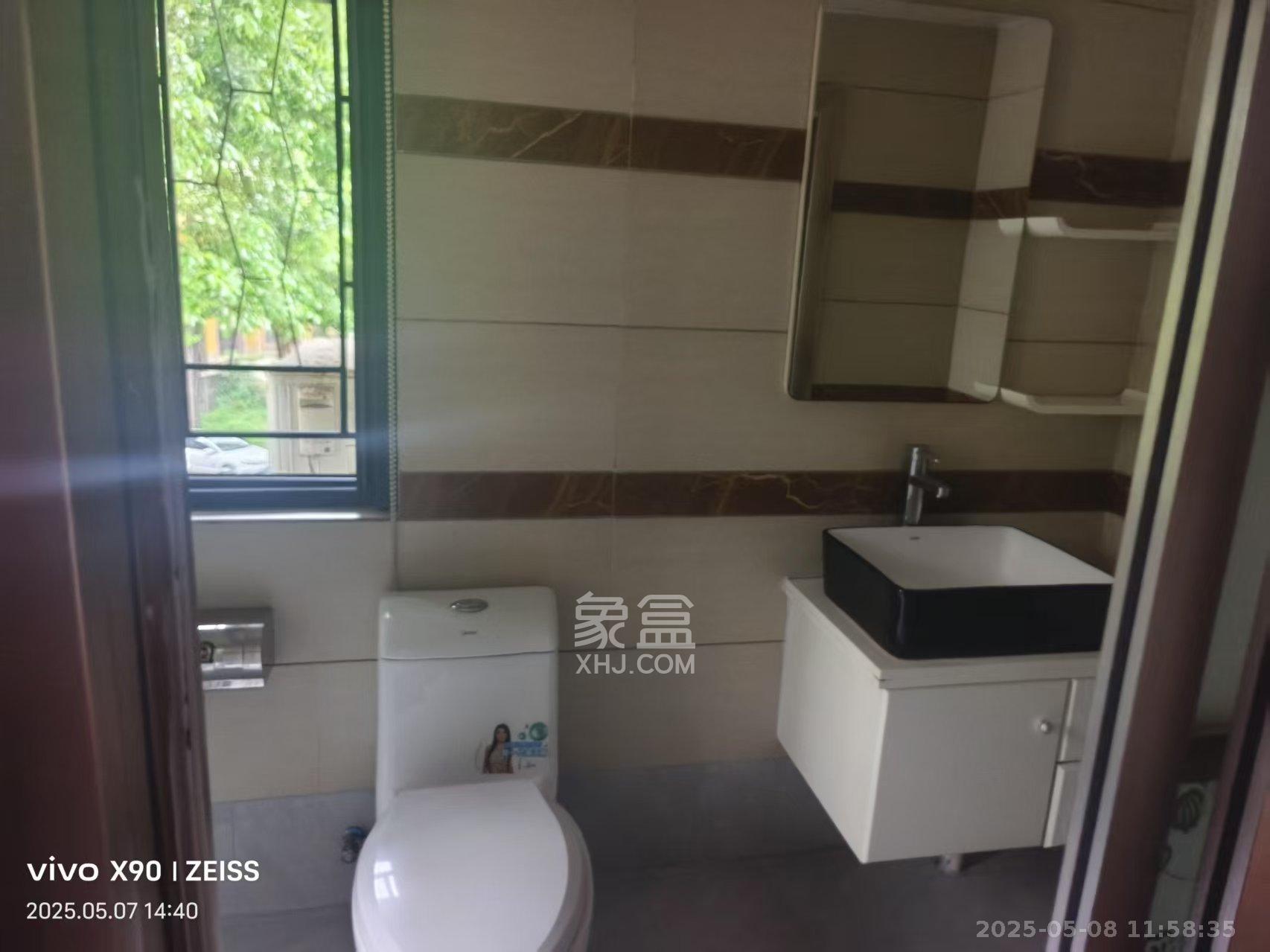 鹏基诺亚山林  3室2厅2卫    2800.0元/月室内图